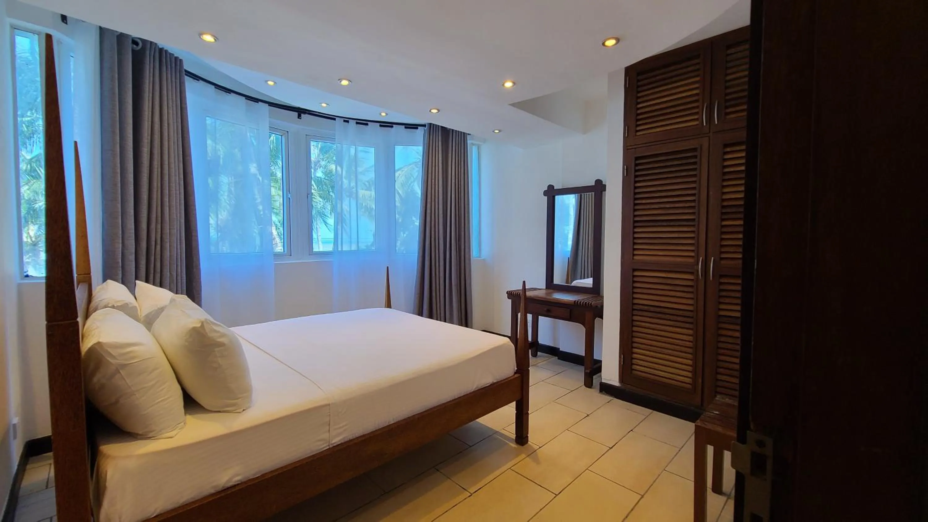 Bed in c3 Cowrie Shell Residences