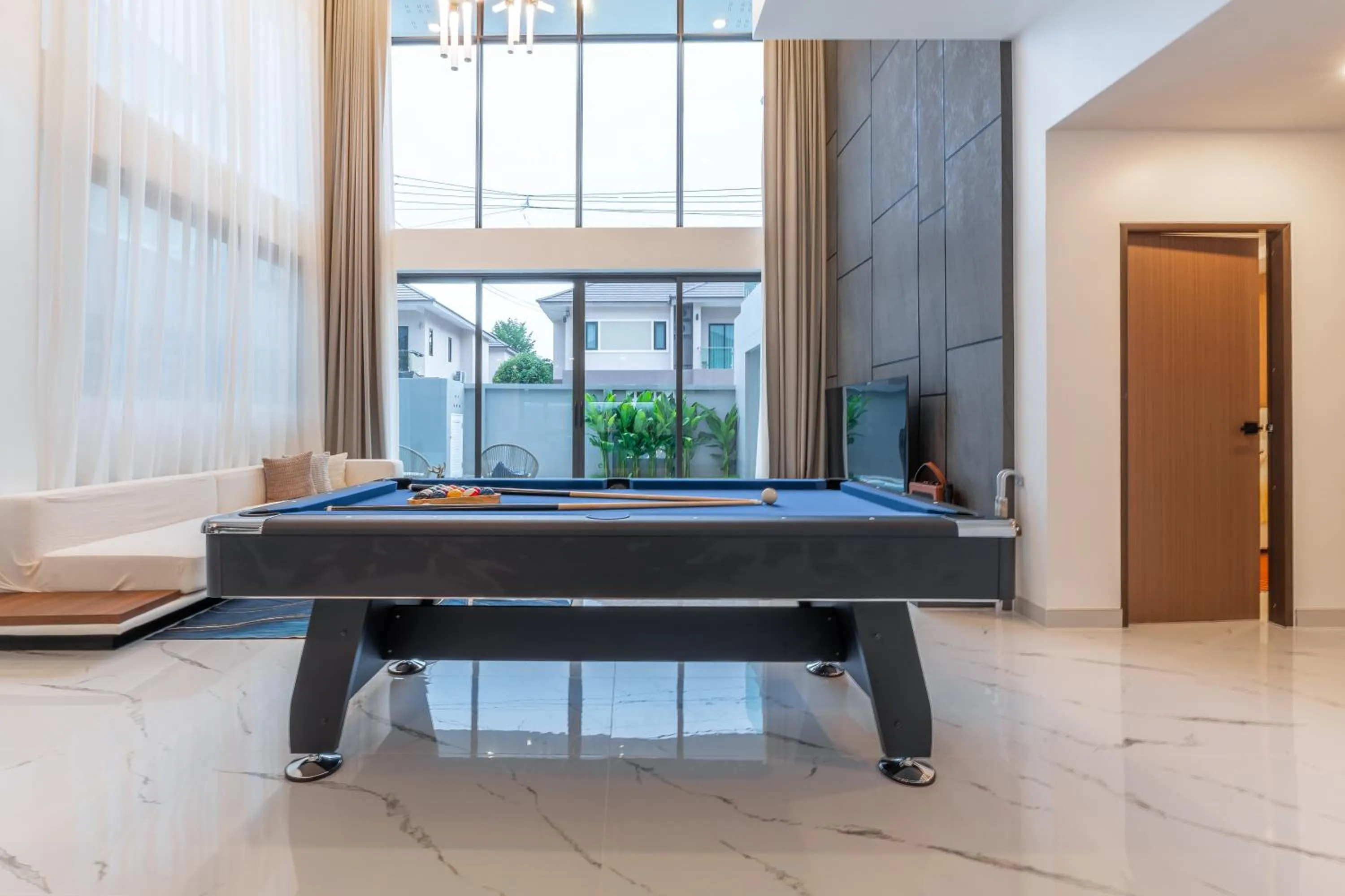 Billiard in Southern Peak Pool Villa Huay Yai Pattaya