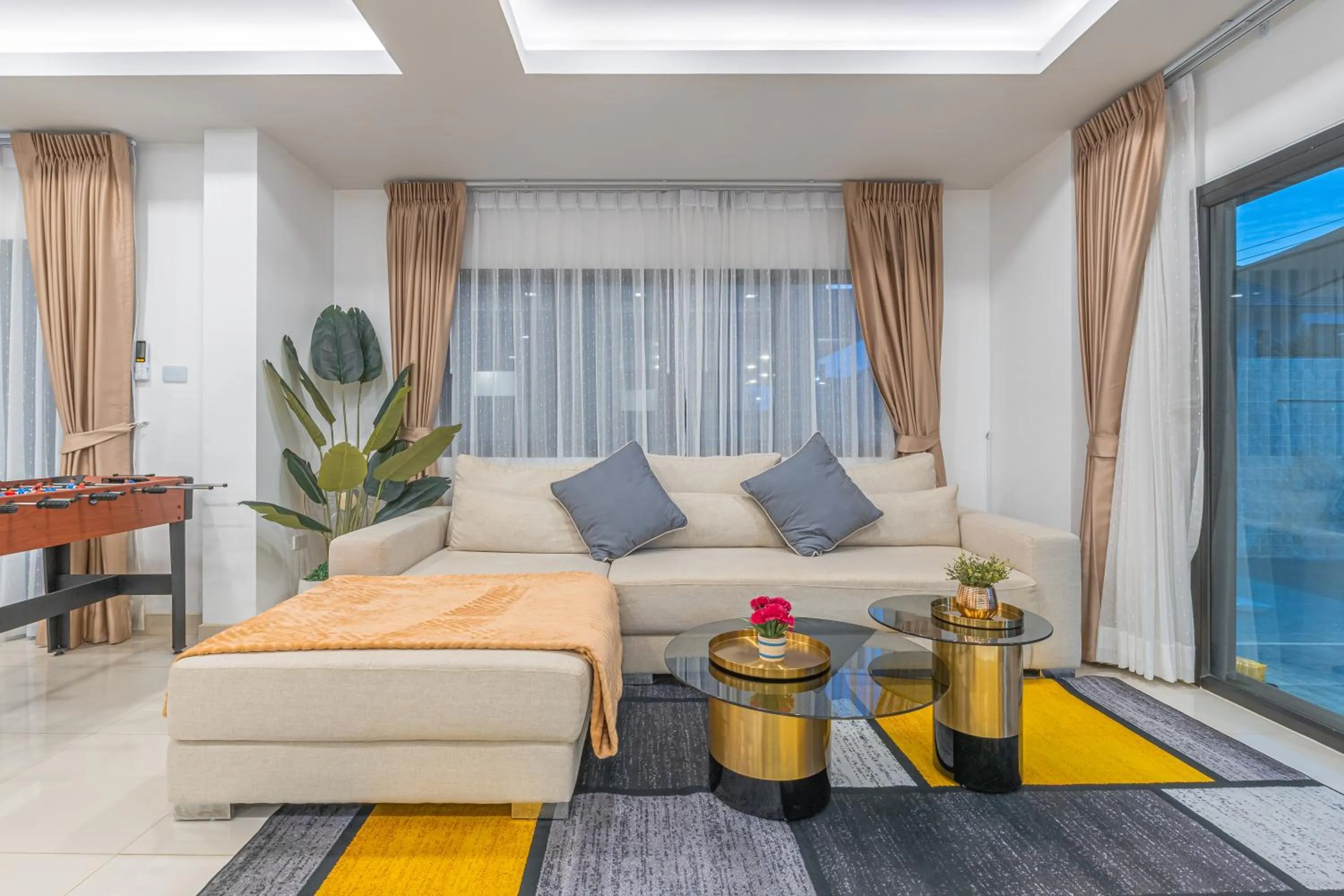 Living room in Southern Peak Pool Villa Huay Yai Pattaya