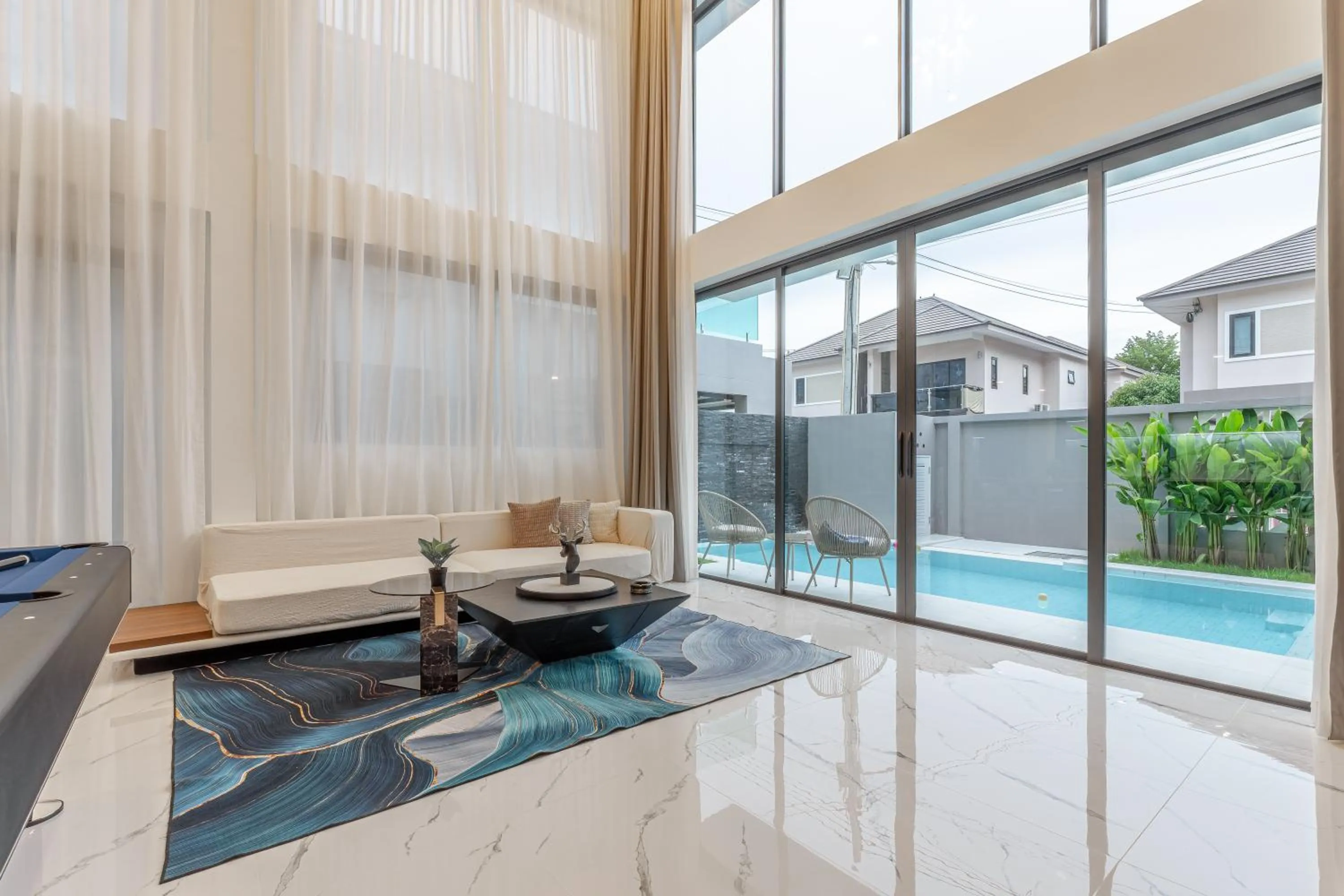 Living room in Southern Peak Pool Villa Huay Yai Pattaya