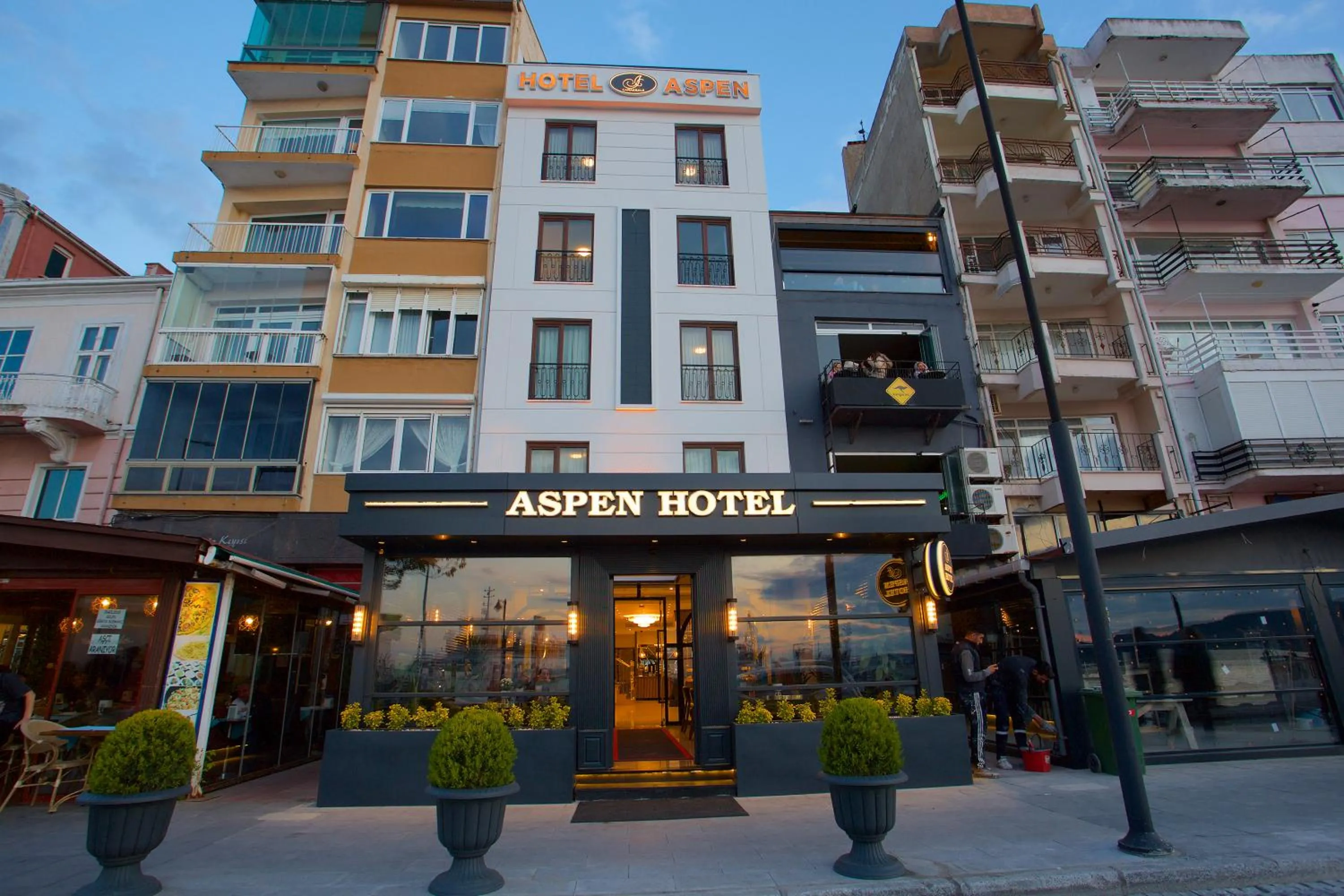 Property building in Çanakkale Bosphorus Port Aspen Hotel
