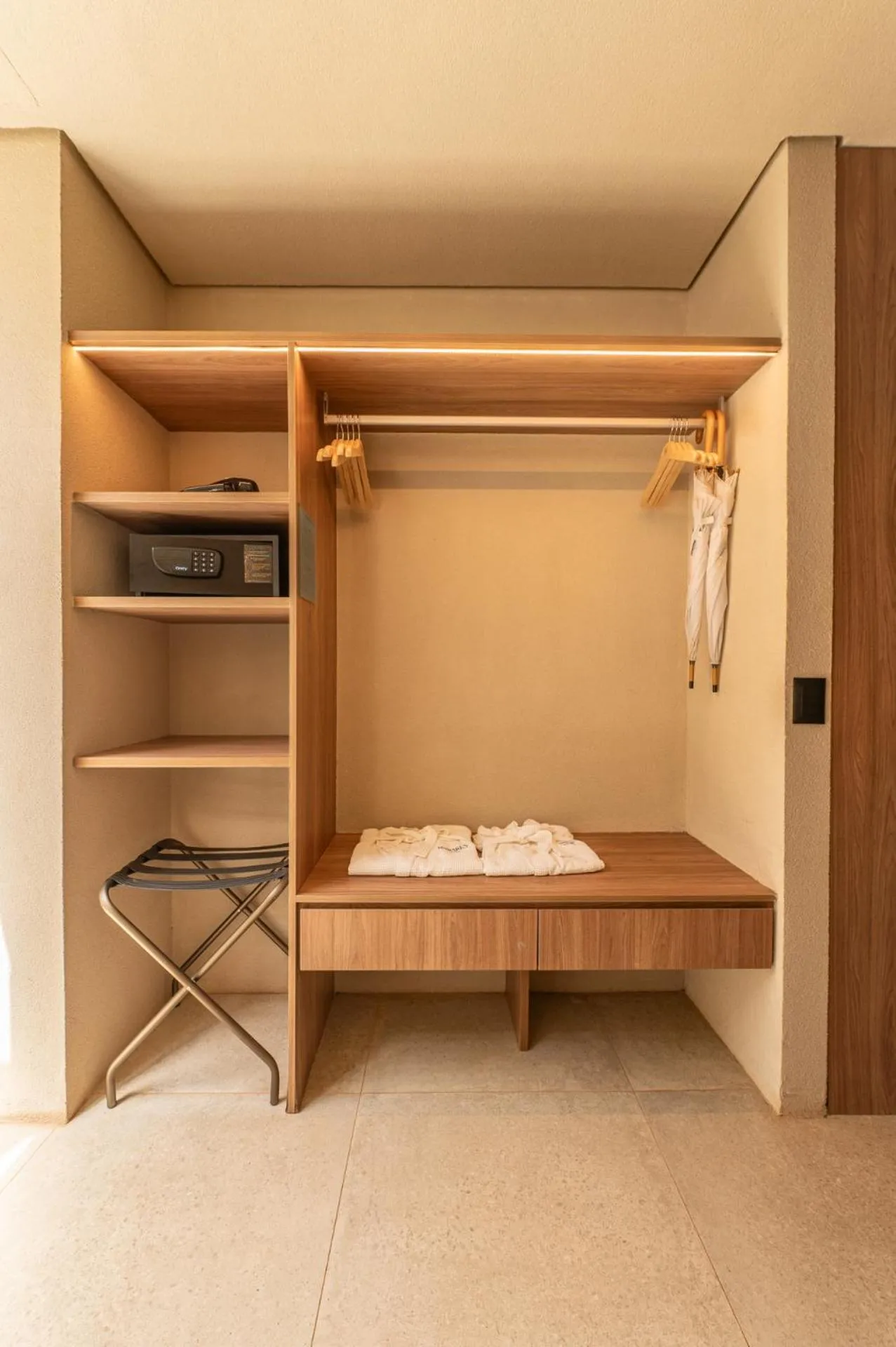 Bed in Hamares Boutique Hotel