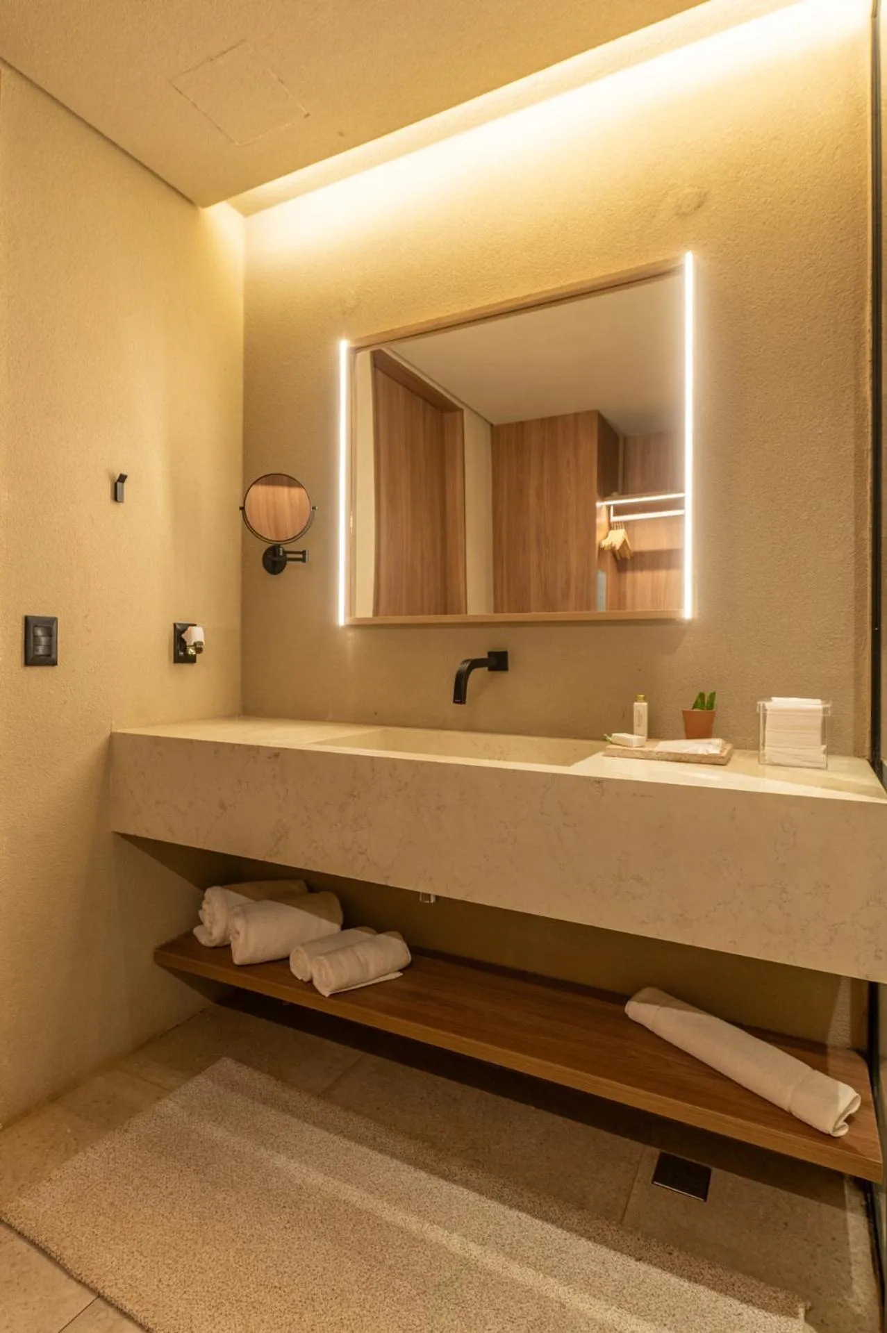 Hamares Boutique Hotel