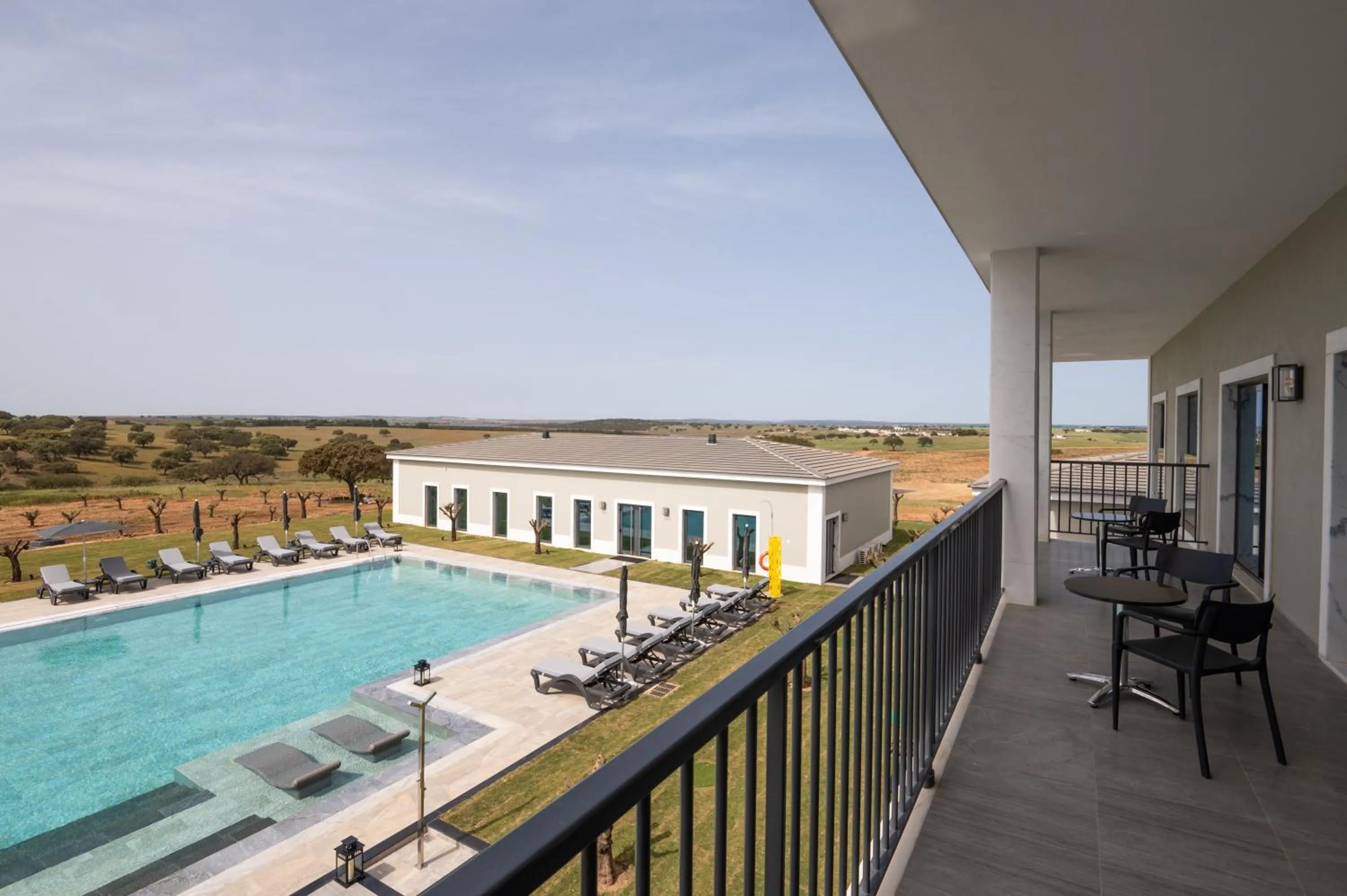 Deluxe Double Room in Vila Gale Collection Monte do Vilar