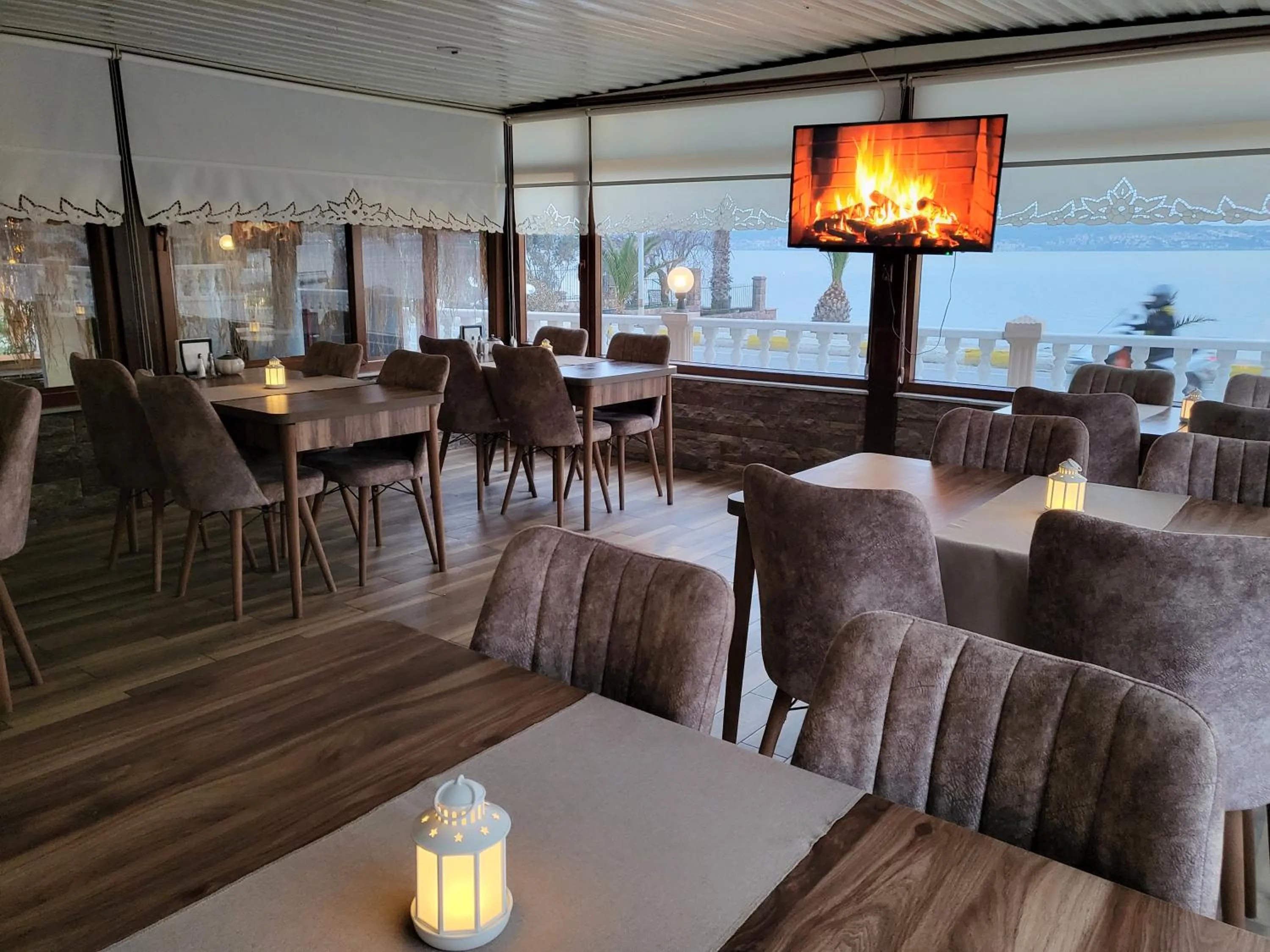 Restaurant/places to eat in Sözer Otel