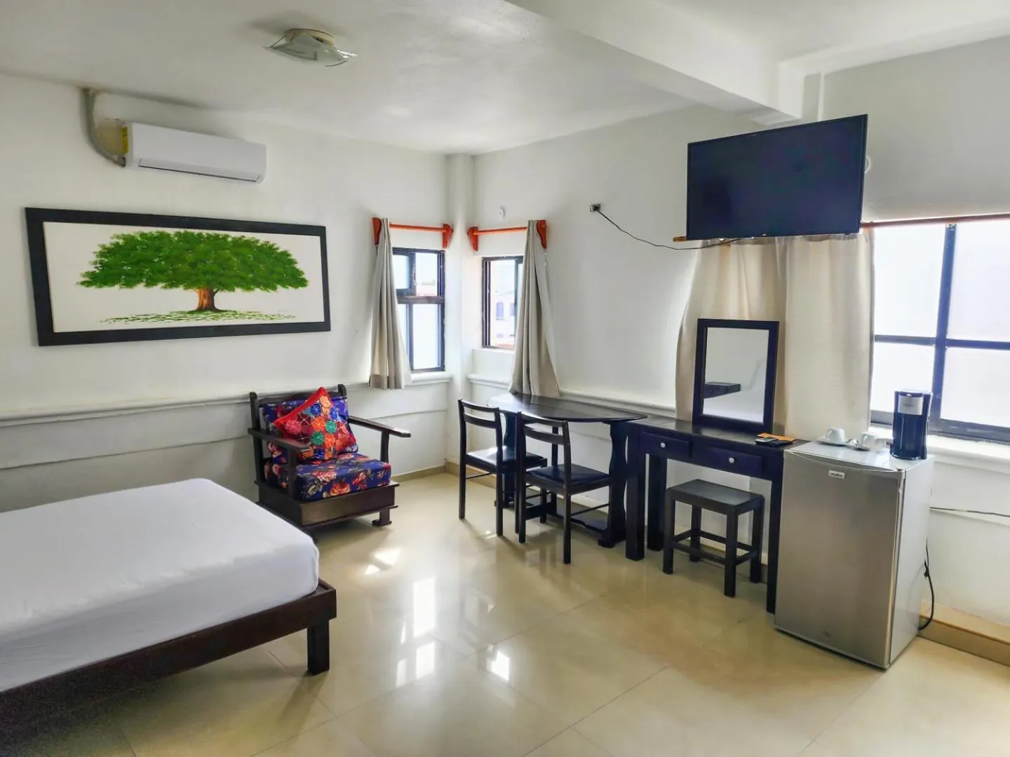 Living room, Bed in Fitz-Mar