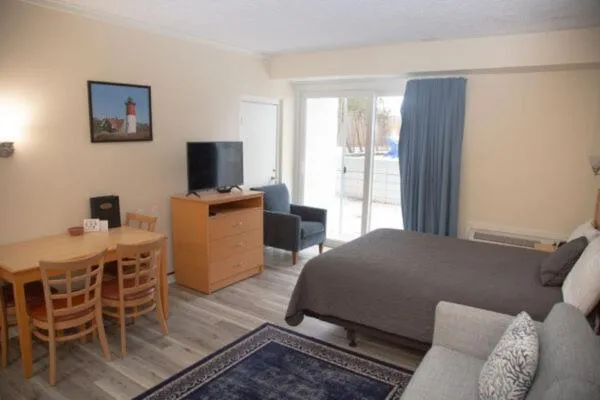 Bed in Courtyard Resort