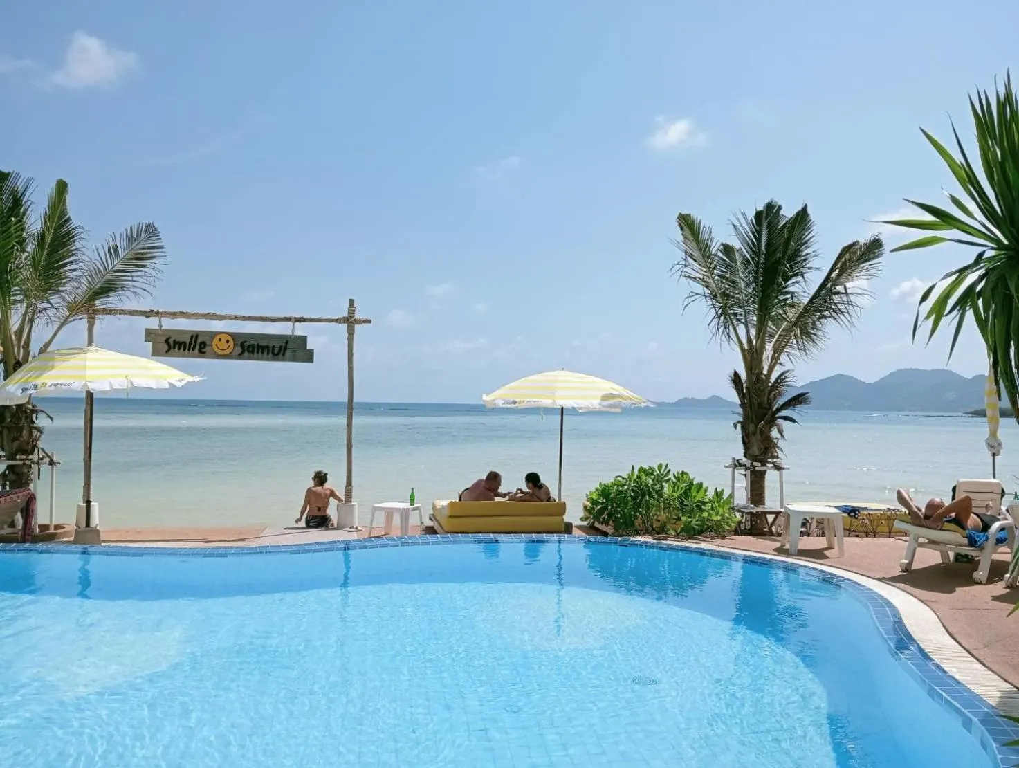 Property building in Smile Samui Chaweng Beach Front Resort