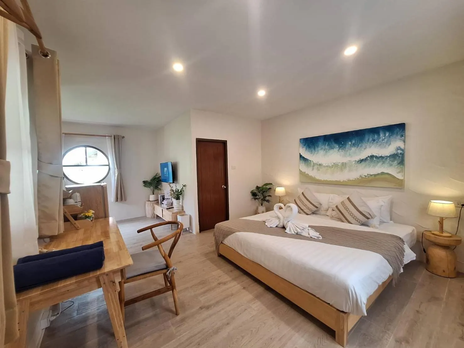 Bedroom, Bed in Smile Samui Chaweng Beach Front Resort