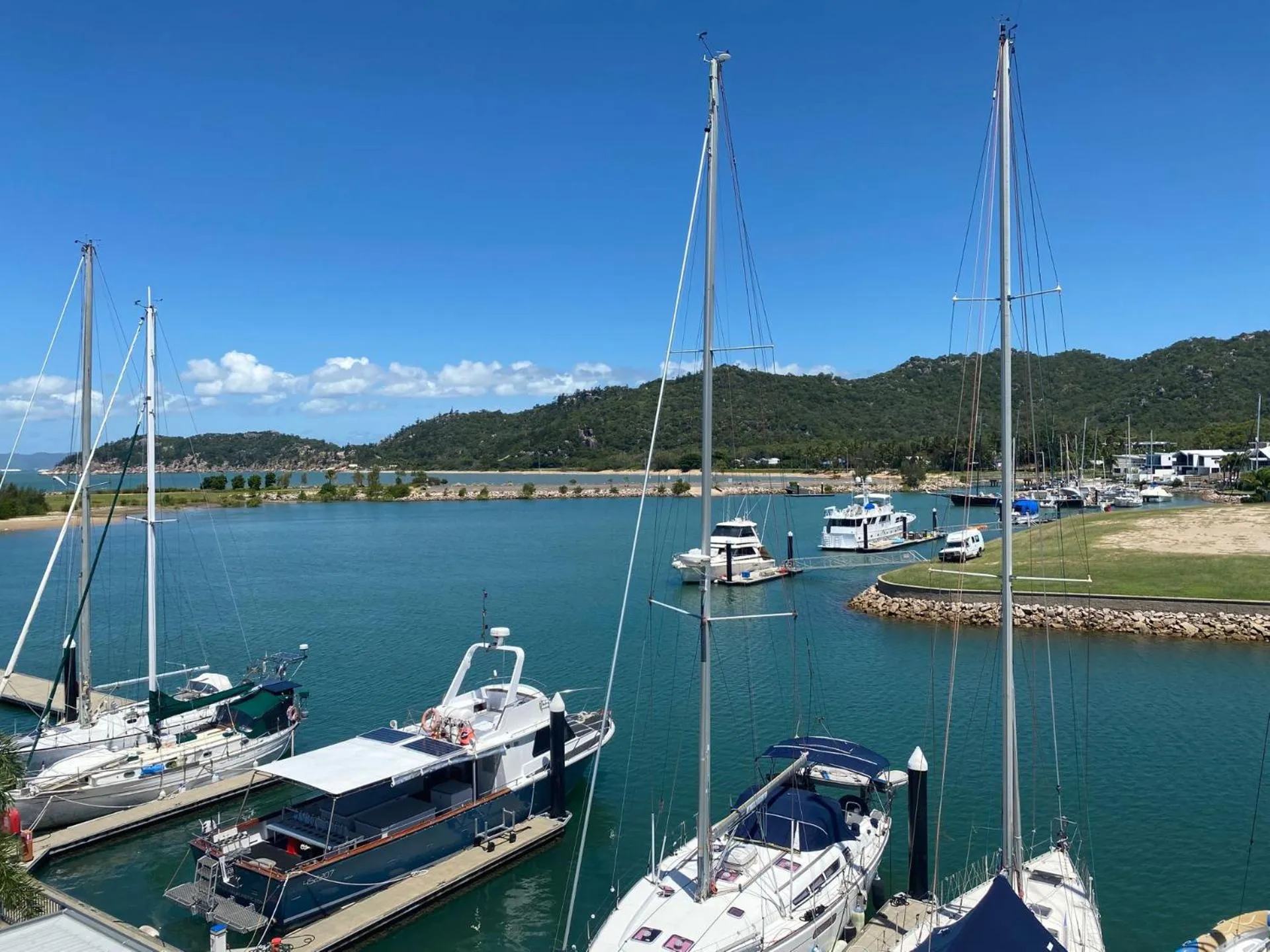 Blue on Blue Superior Studio Room 1351