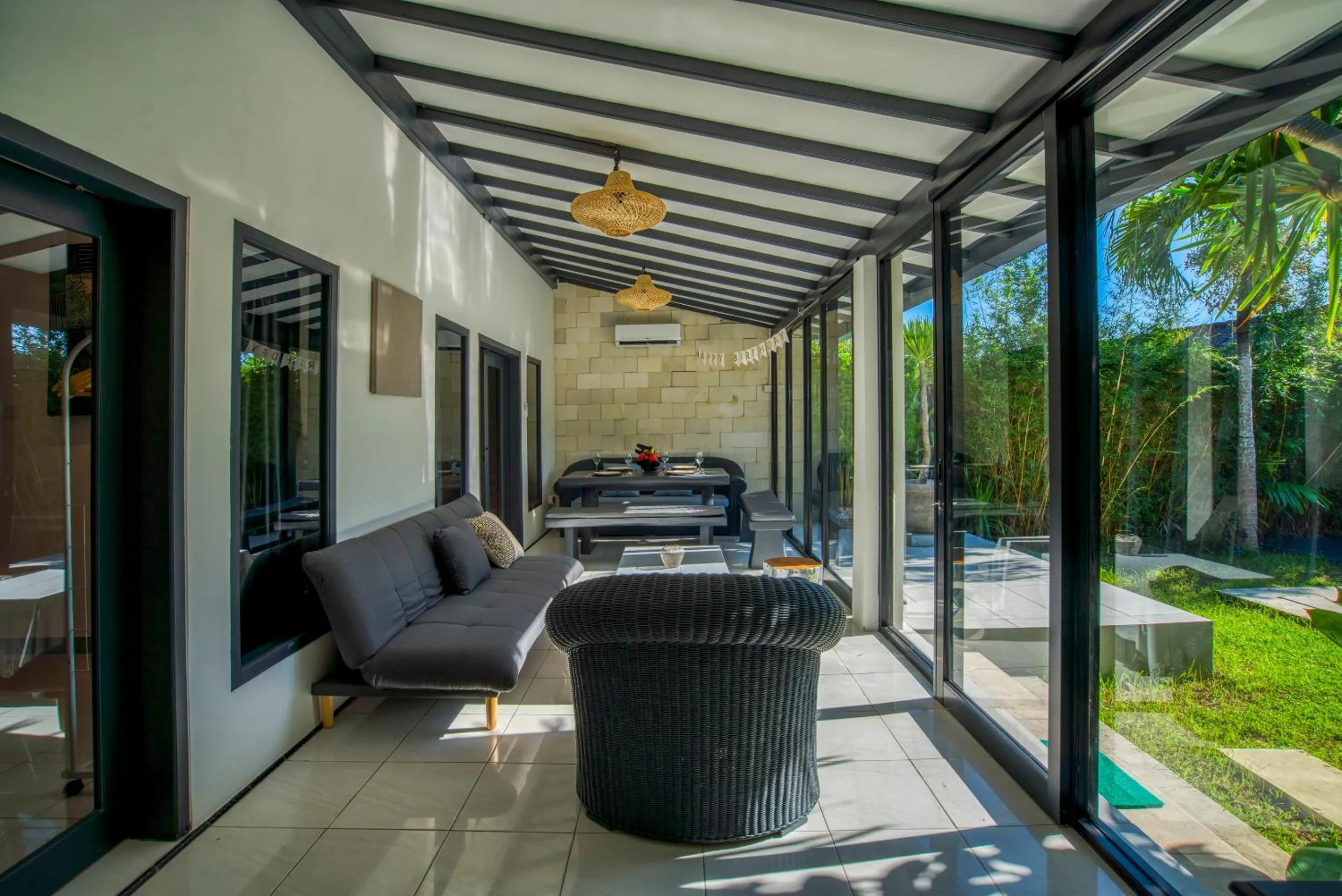 Dining area in Villa Brezze - Nusa Dua