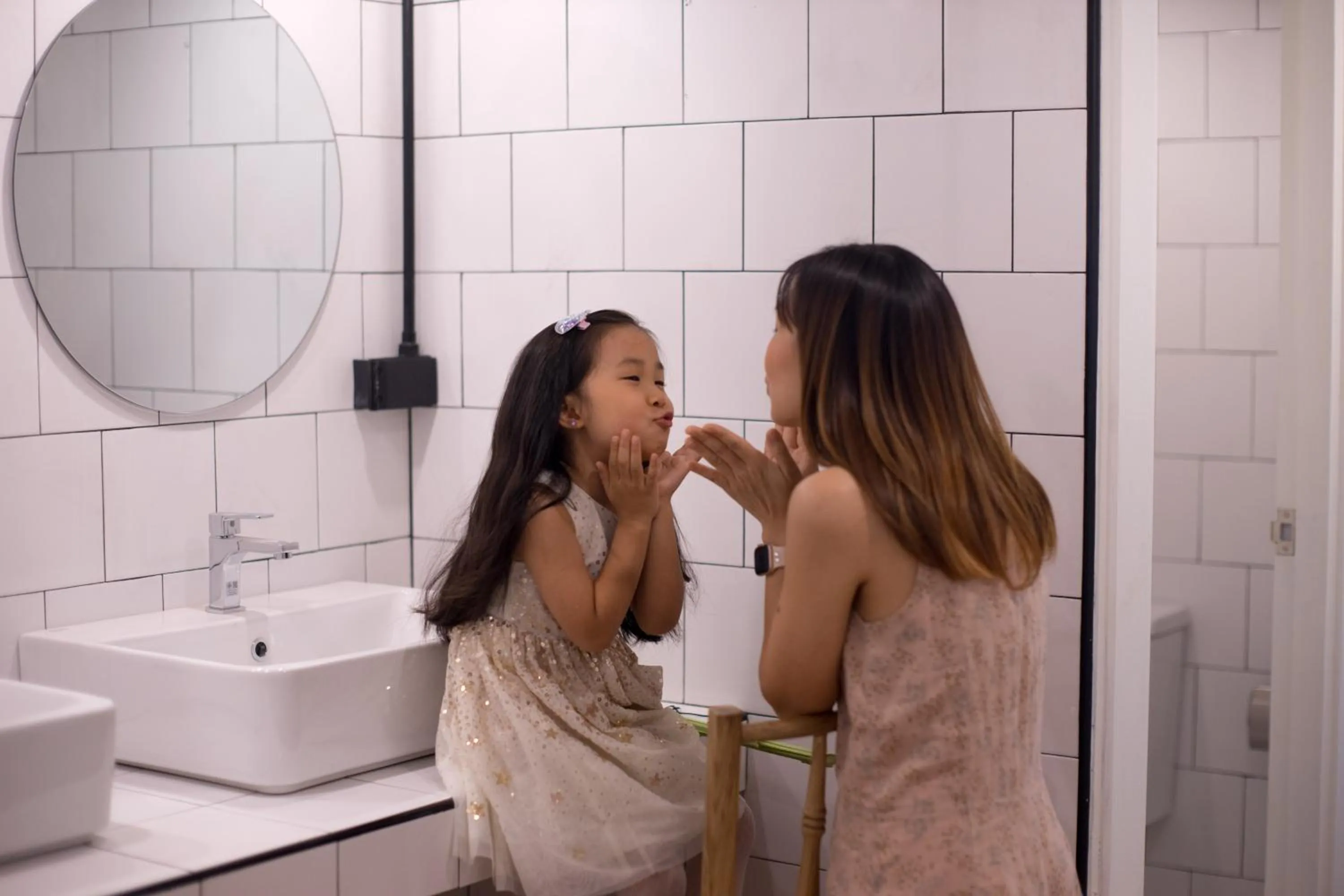 People in Mini-Me HUBS, Charm Suites & Pool in Old City