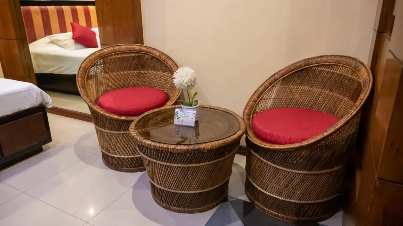 Bed in Fields Palace Hotel