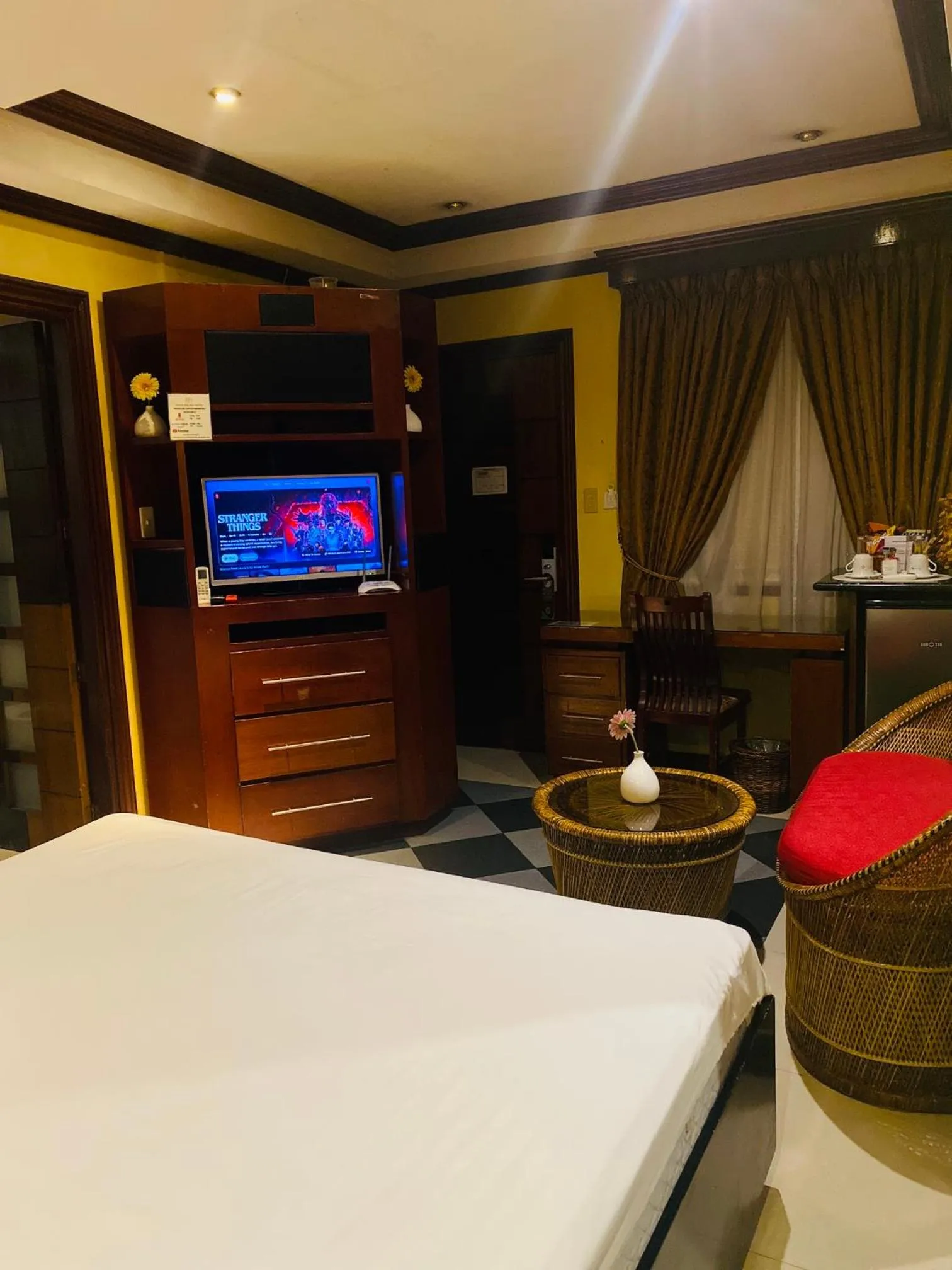 Bed in Fields Palace Hotel