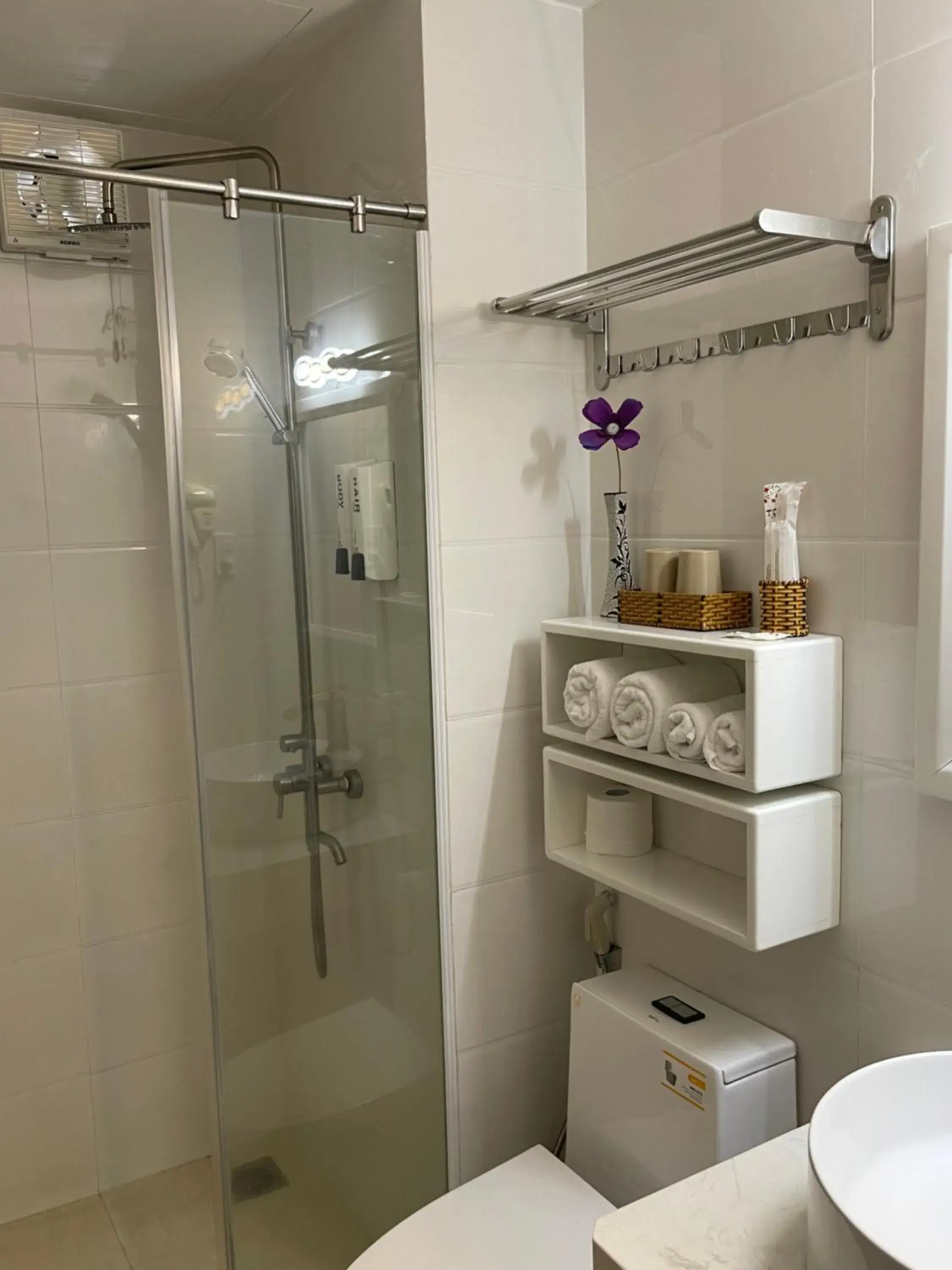 Triple Room with City View in Tokia hotel nha trang Triple Room with City View in Tokia hotel nha trang