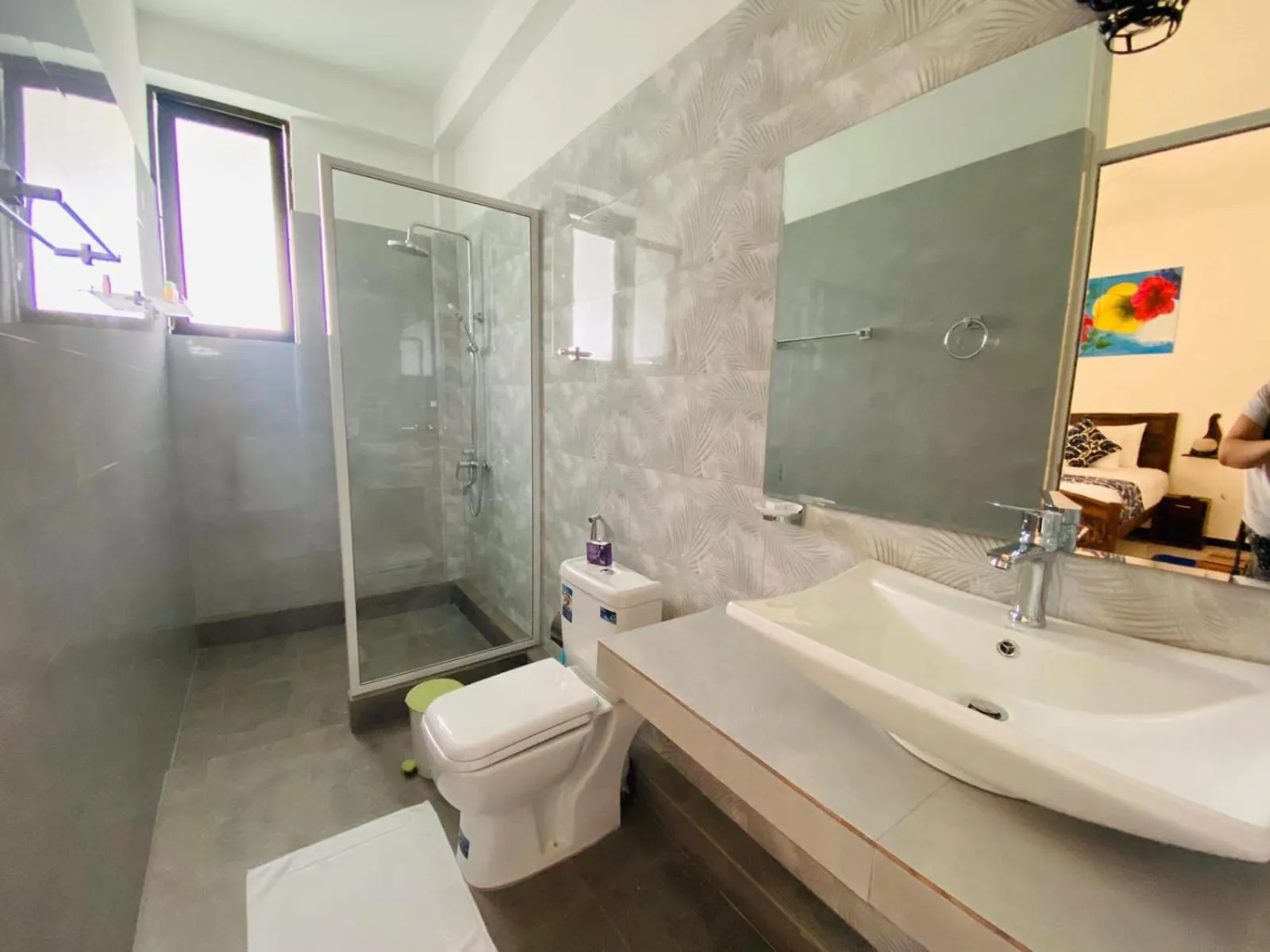 Shower in Airport Faith Hotel