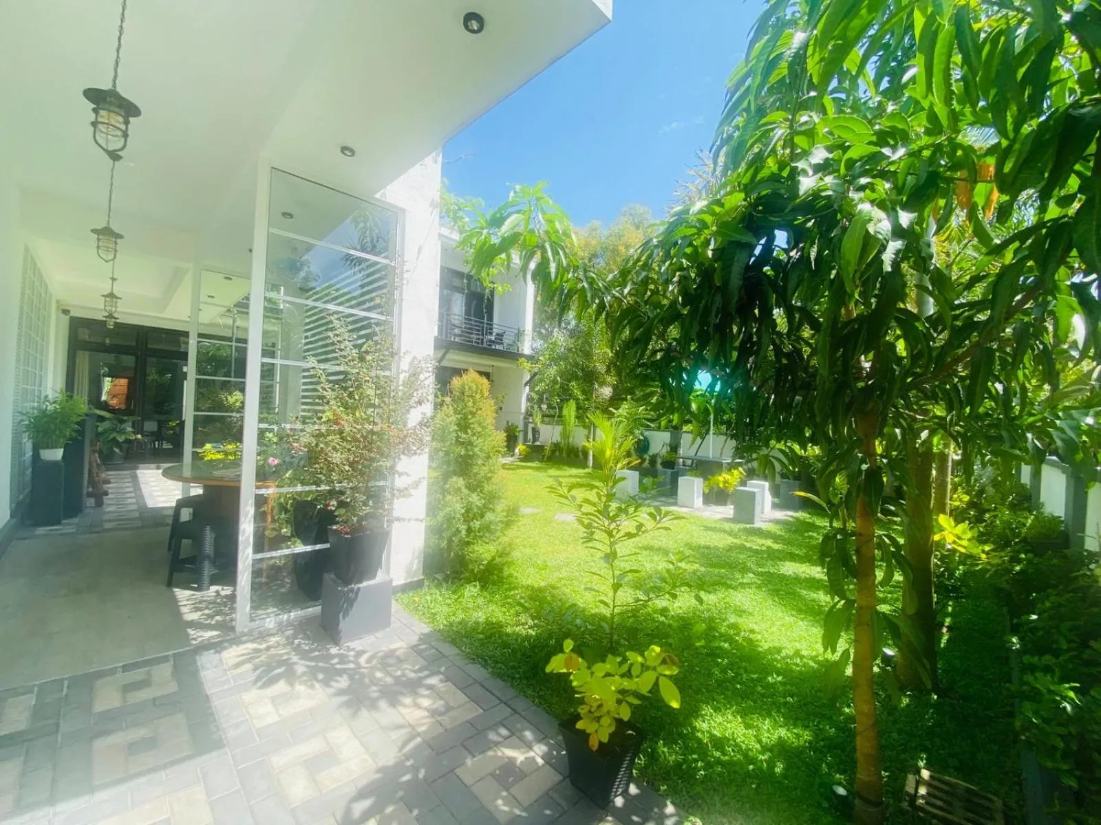 Garden in Airport Faith Hotel