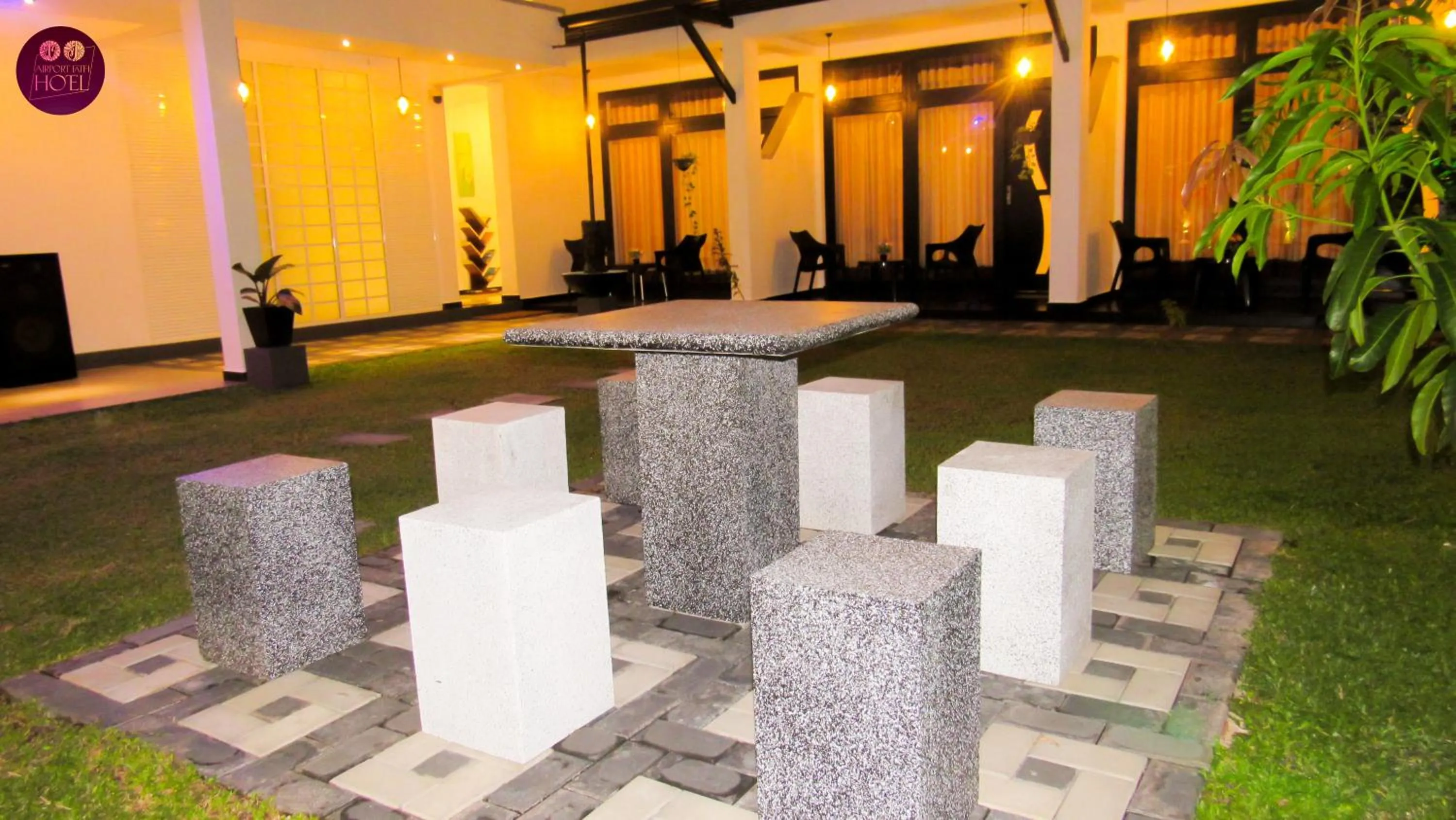 Garden in Airport Faith Hotel