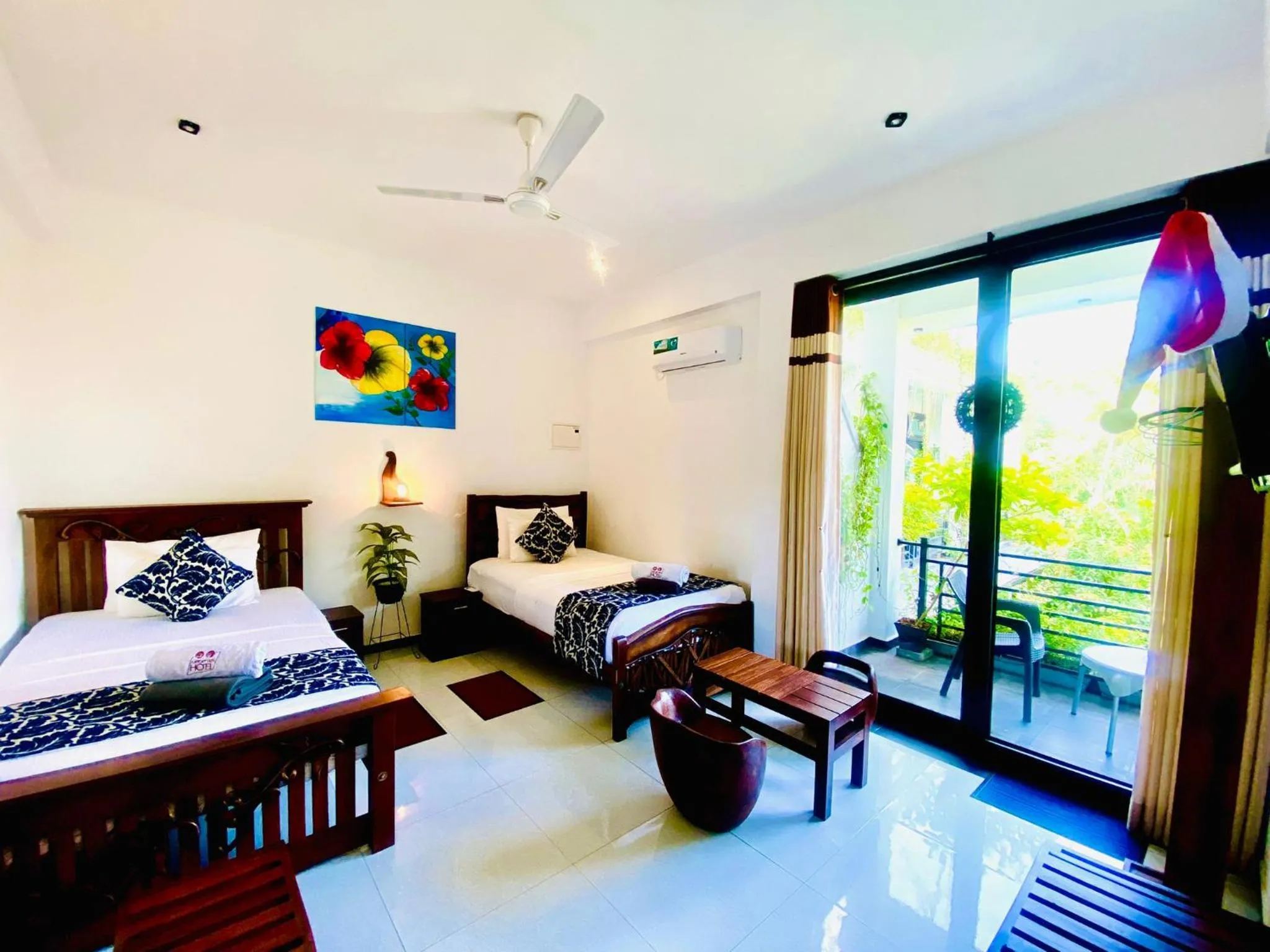 Bed in Airport Faith Hotel