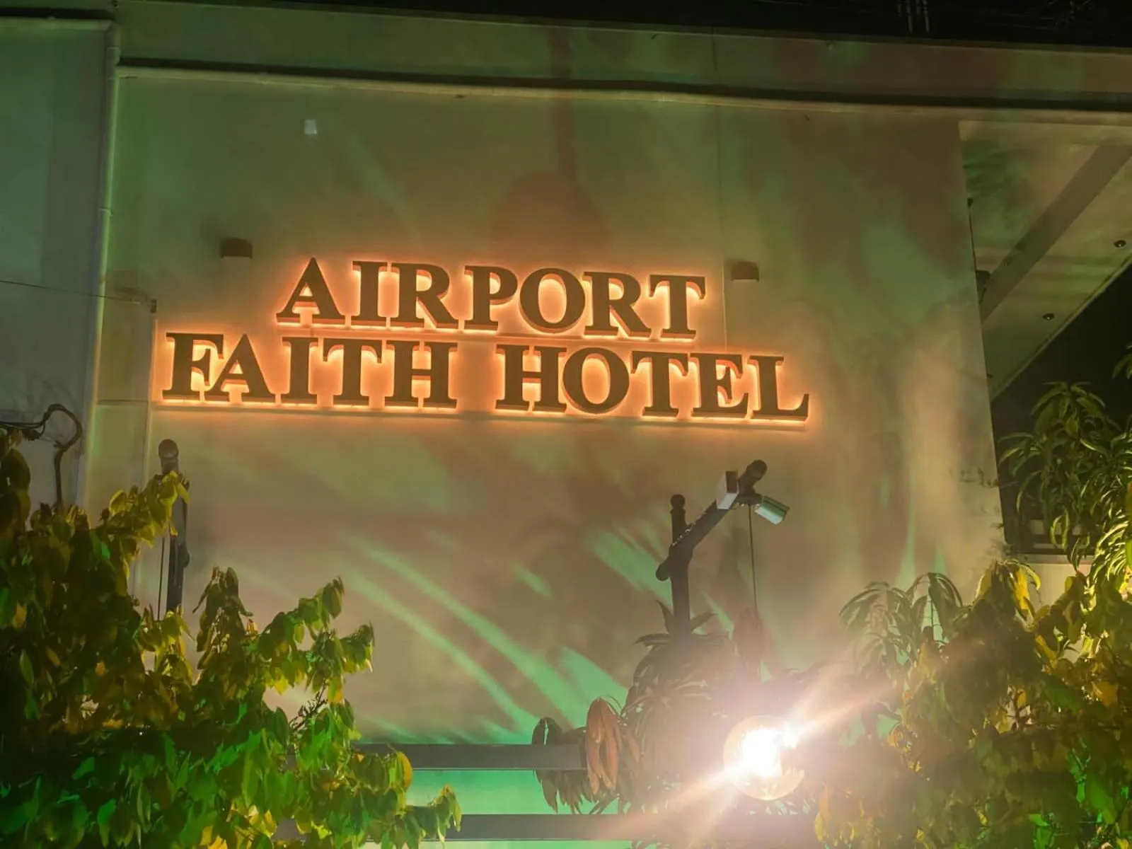 Airport Faith Hotel