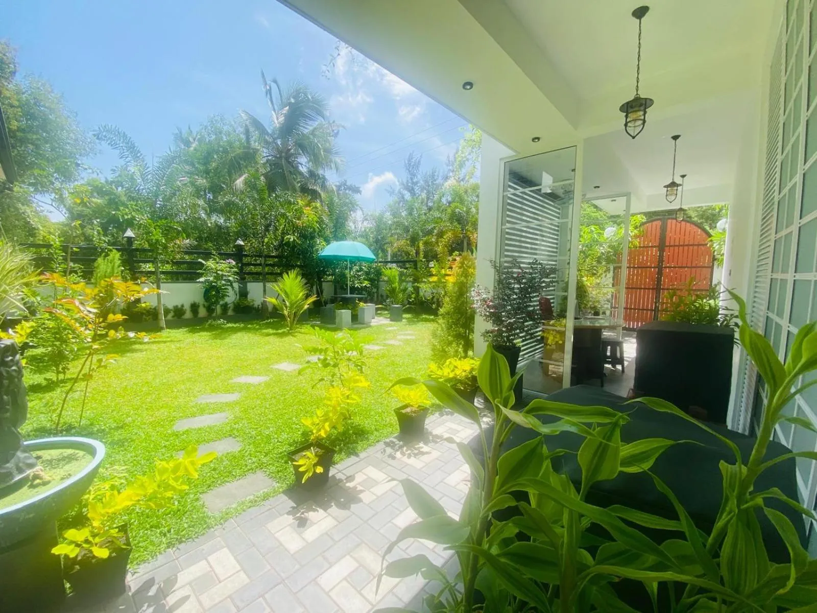 Garden in Airport Faith Hotel