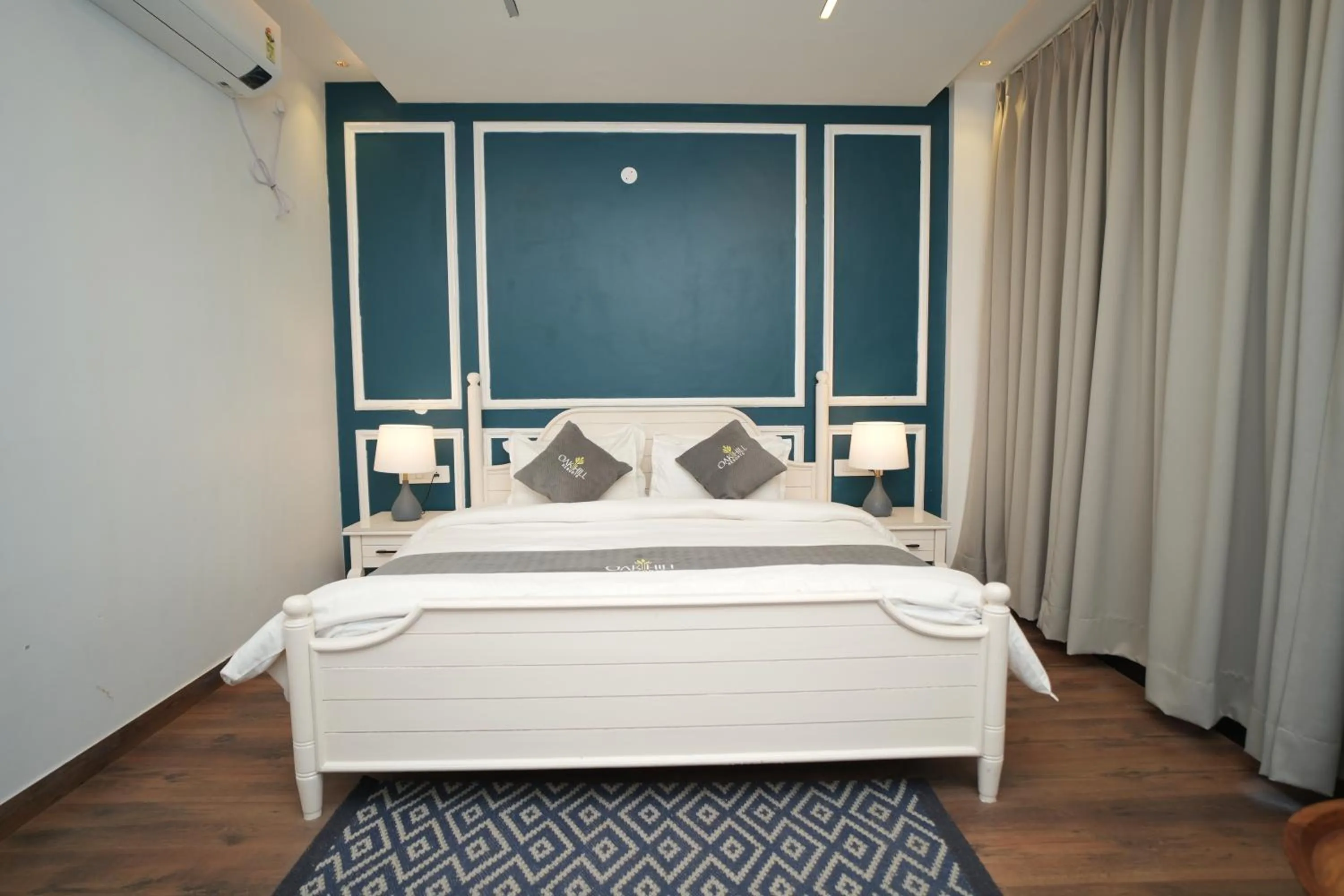 Bed in Oakhill Resorts