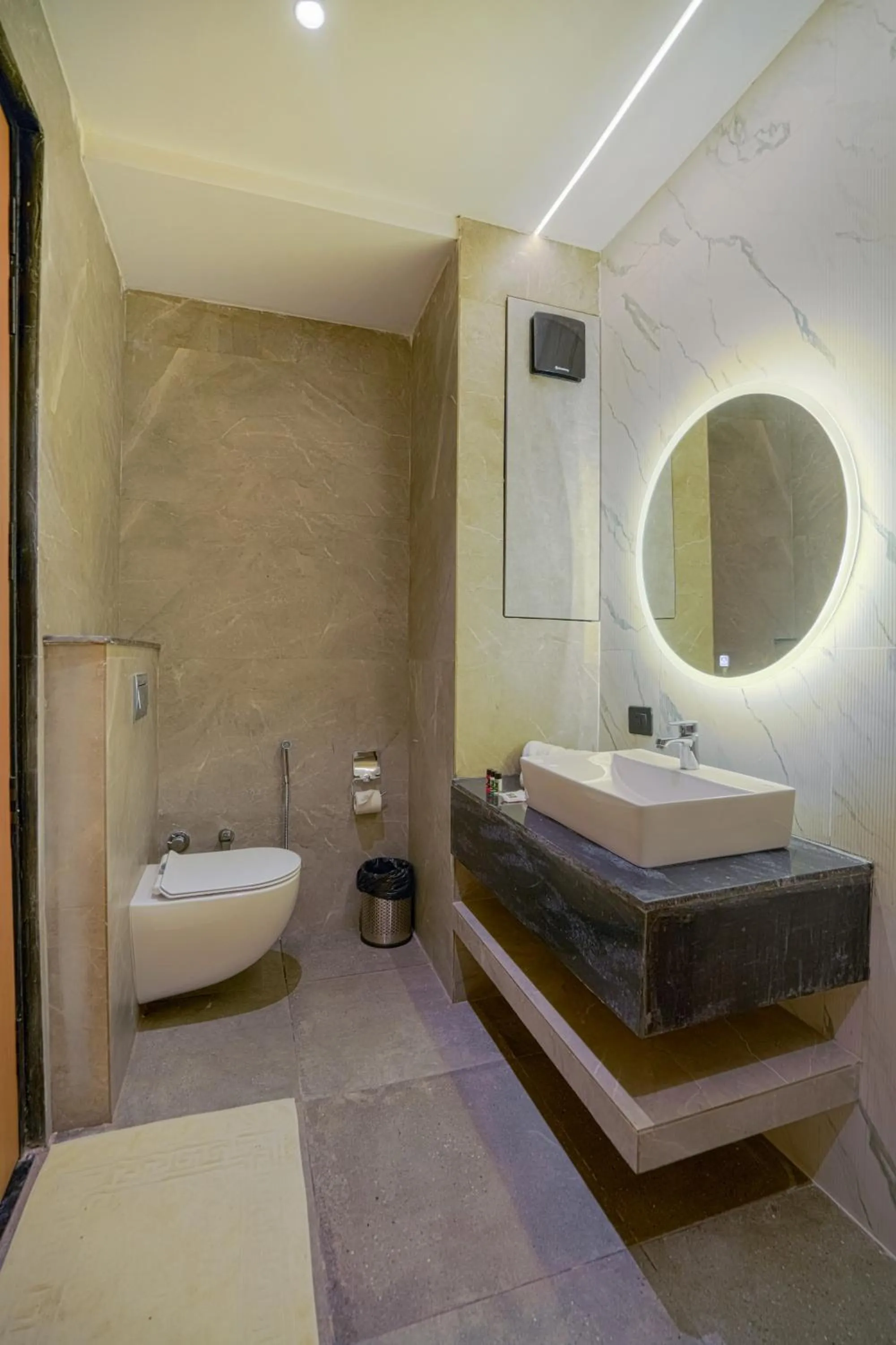 Toilet, Bed in Hotel Highway Greens Near VR Punjab Mall Airport Road Mohali Chandigarh