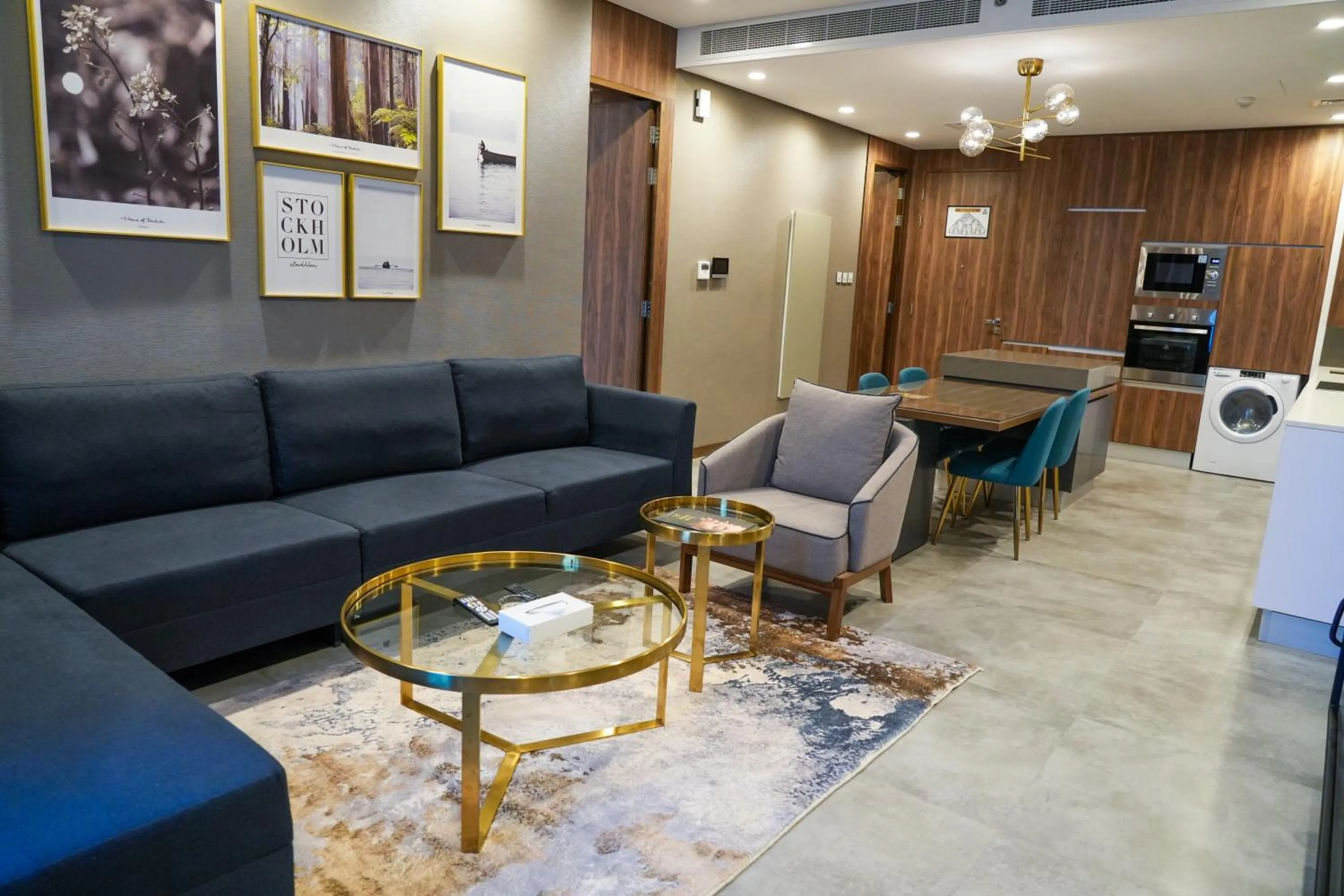 Seating area in Modern Heights