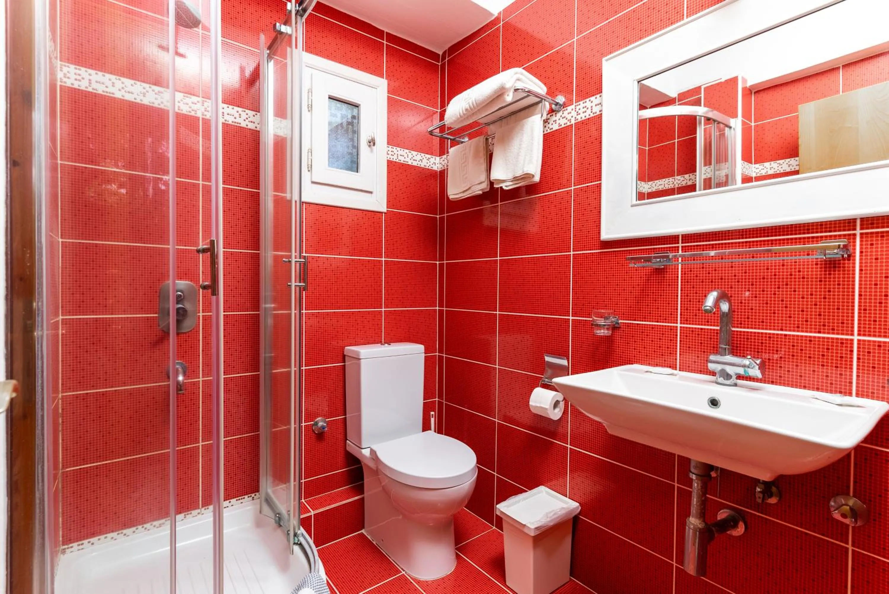 Shower in Xenios Zeus