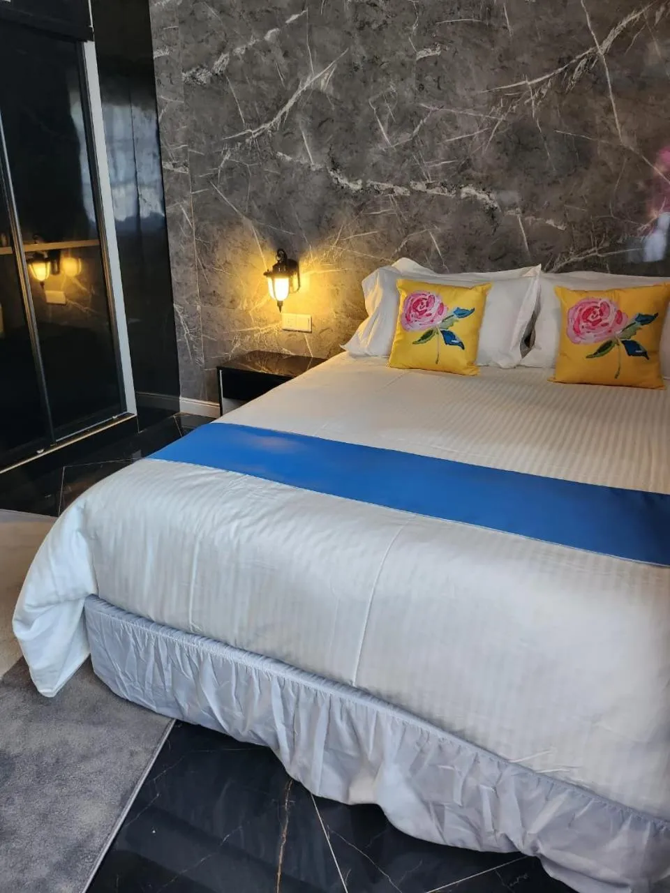 Bed in BERUNTUNG KE BARI RESORT @ PANTAI PENARIK