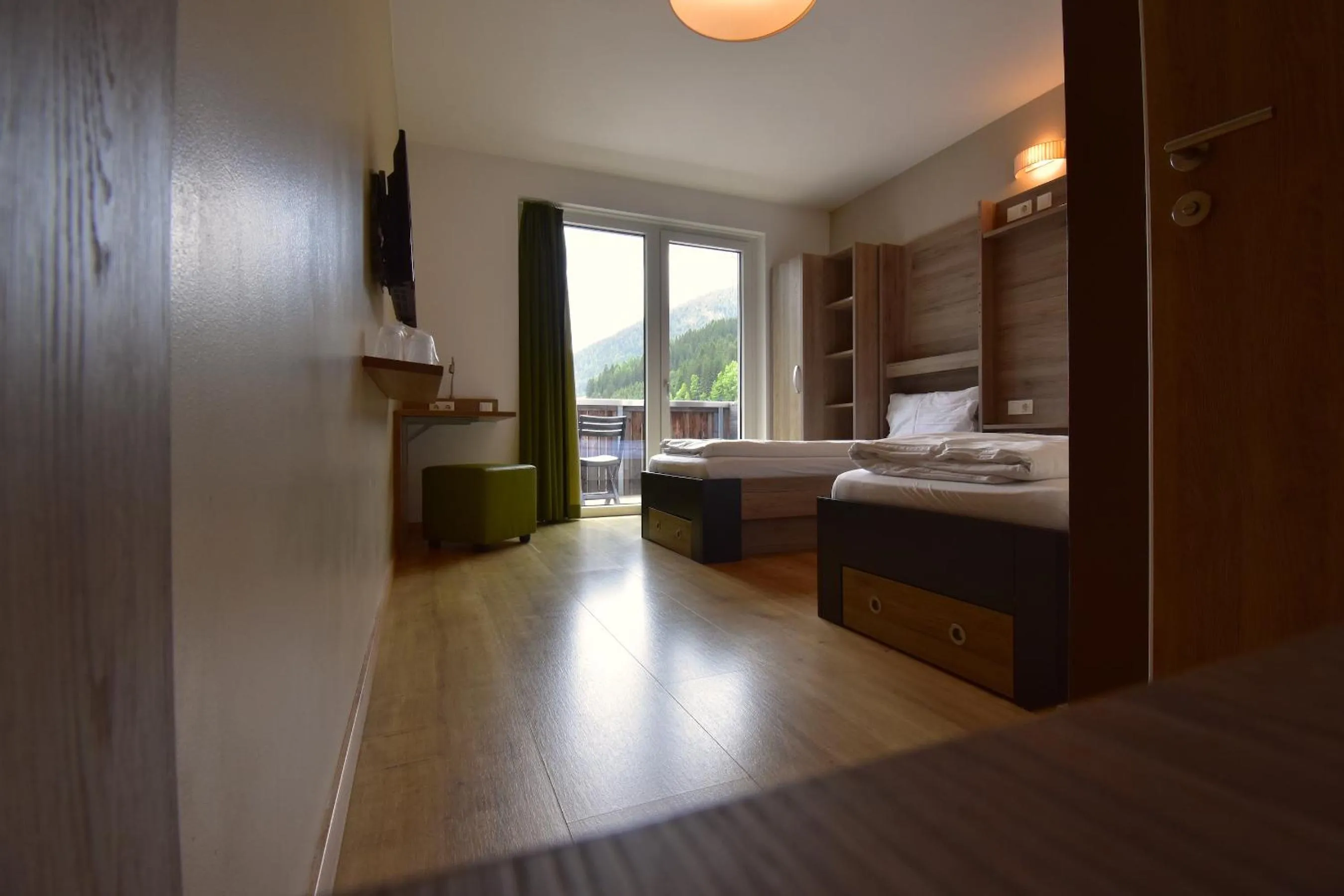 Bed in Sporthotel Zederhaus im Lungau