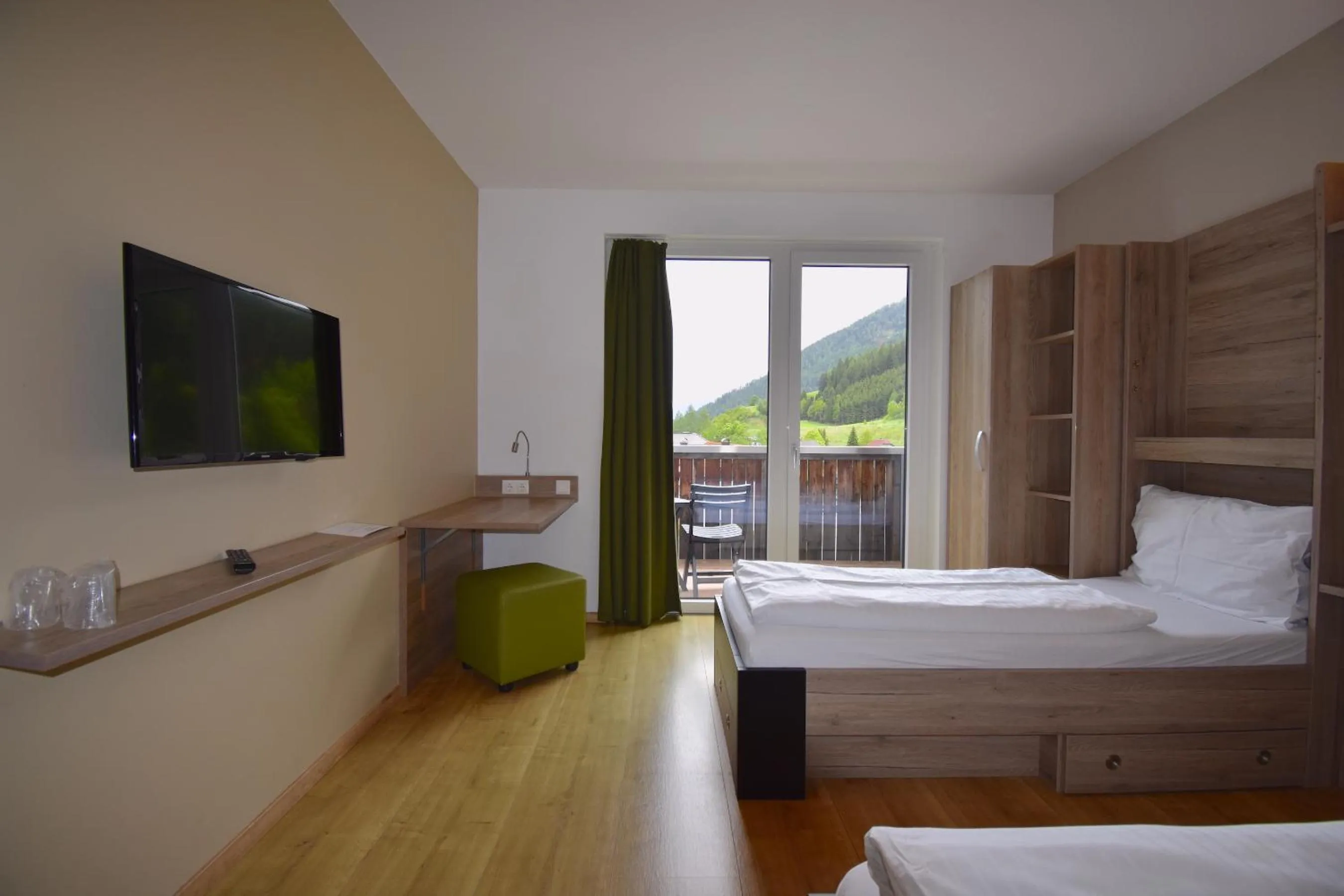 Bed in Sporthotel Zederhaus im Lungau