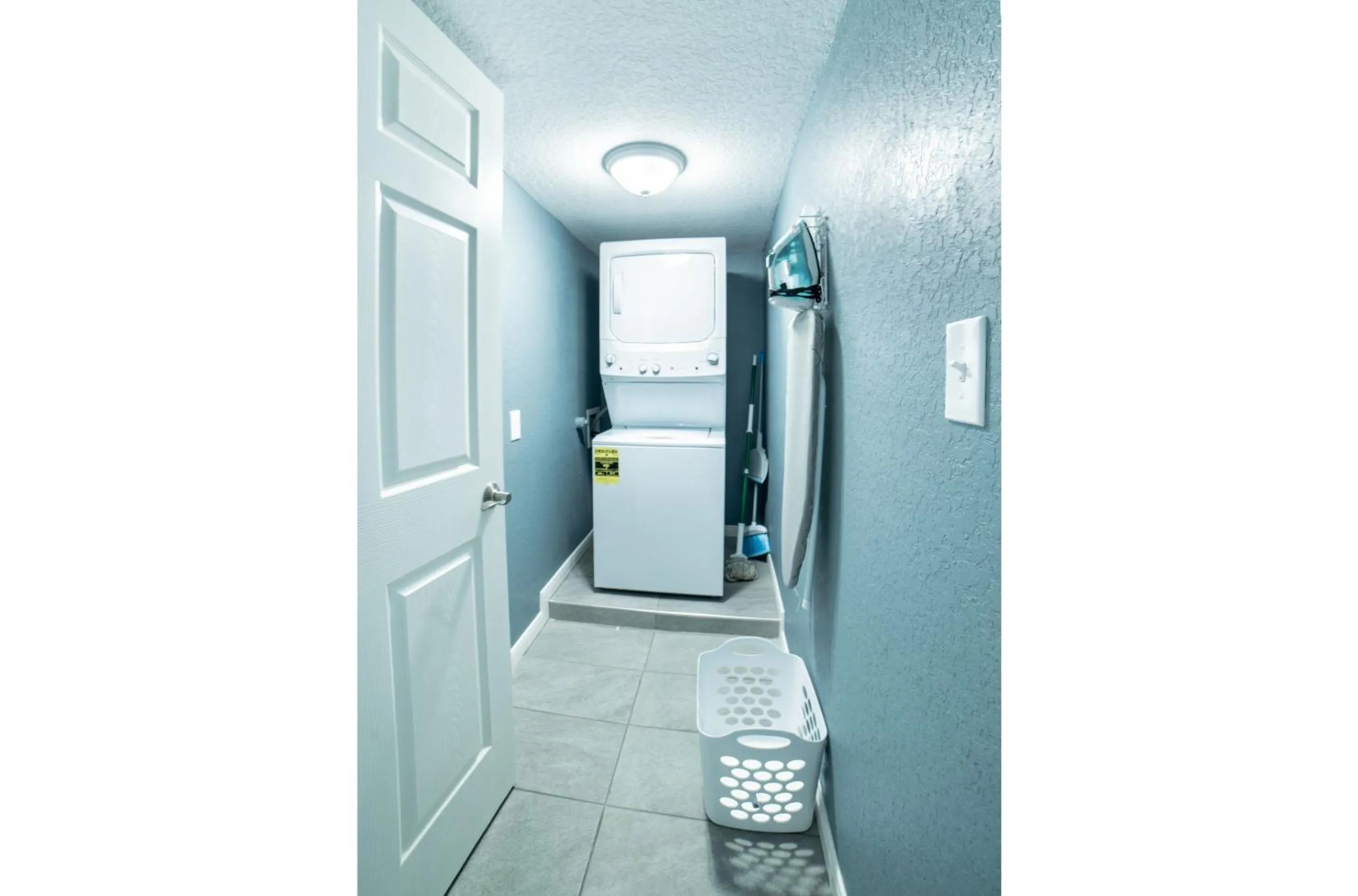 Other in Fascinating 2BR1BA Near Festive DT and Riverwalk