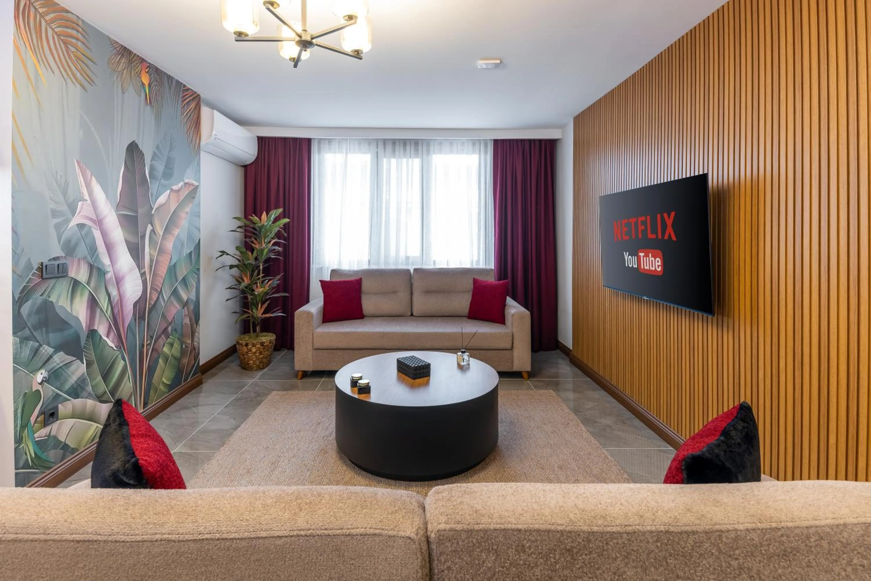 TV and multimedia in Baymari Suites Design Florya