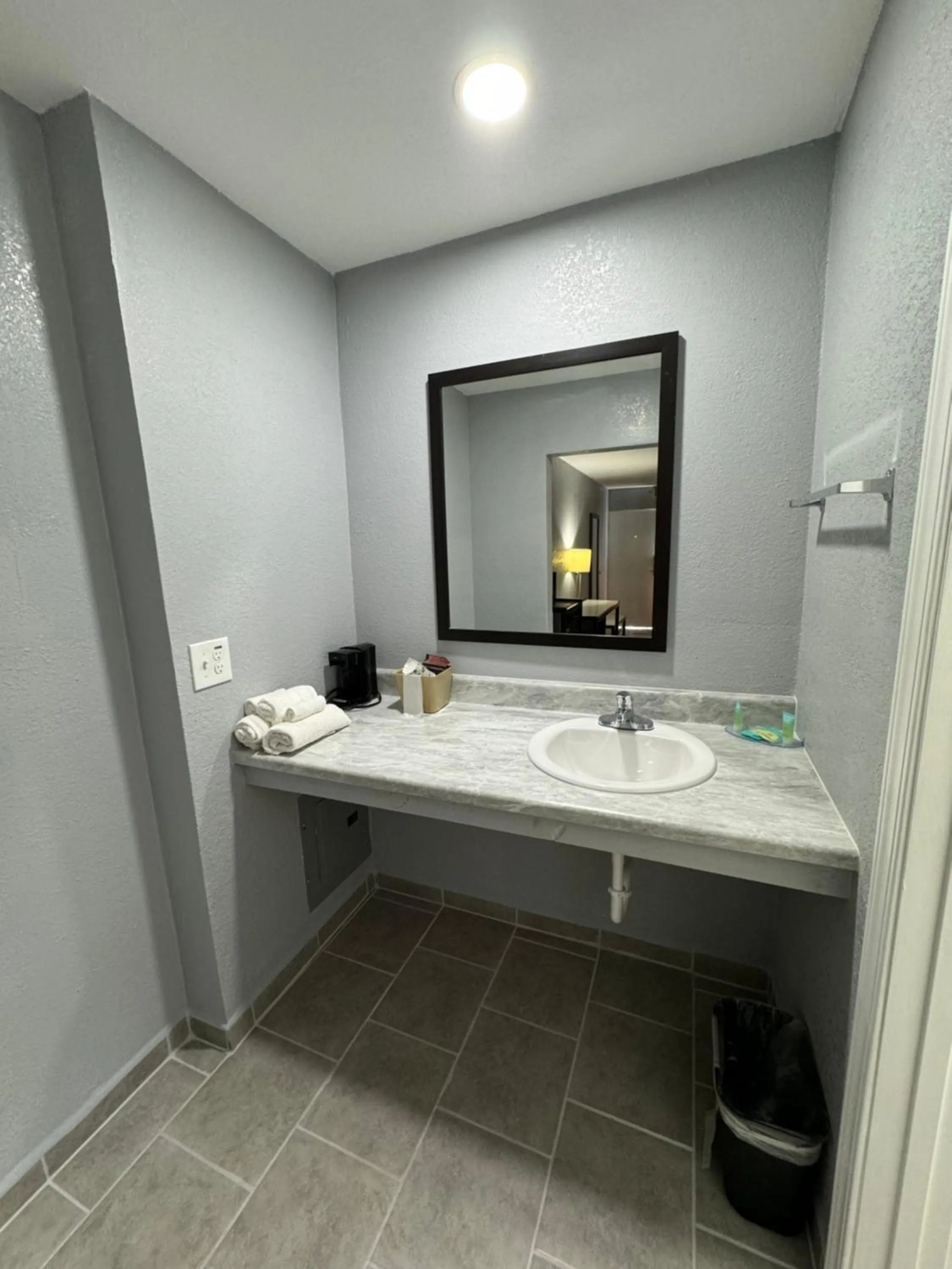 Bathroom in River Palm Hotel