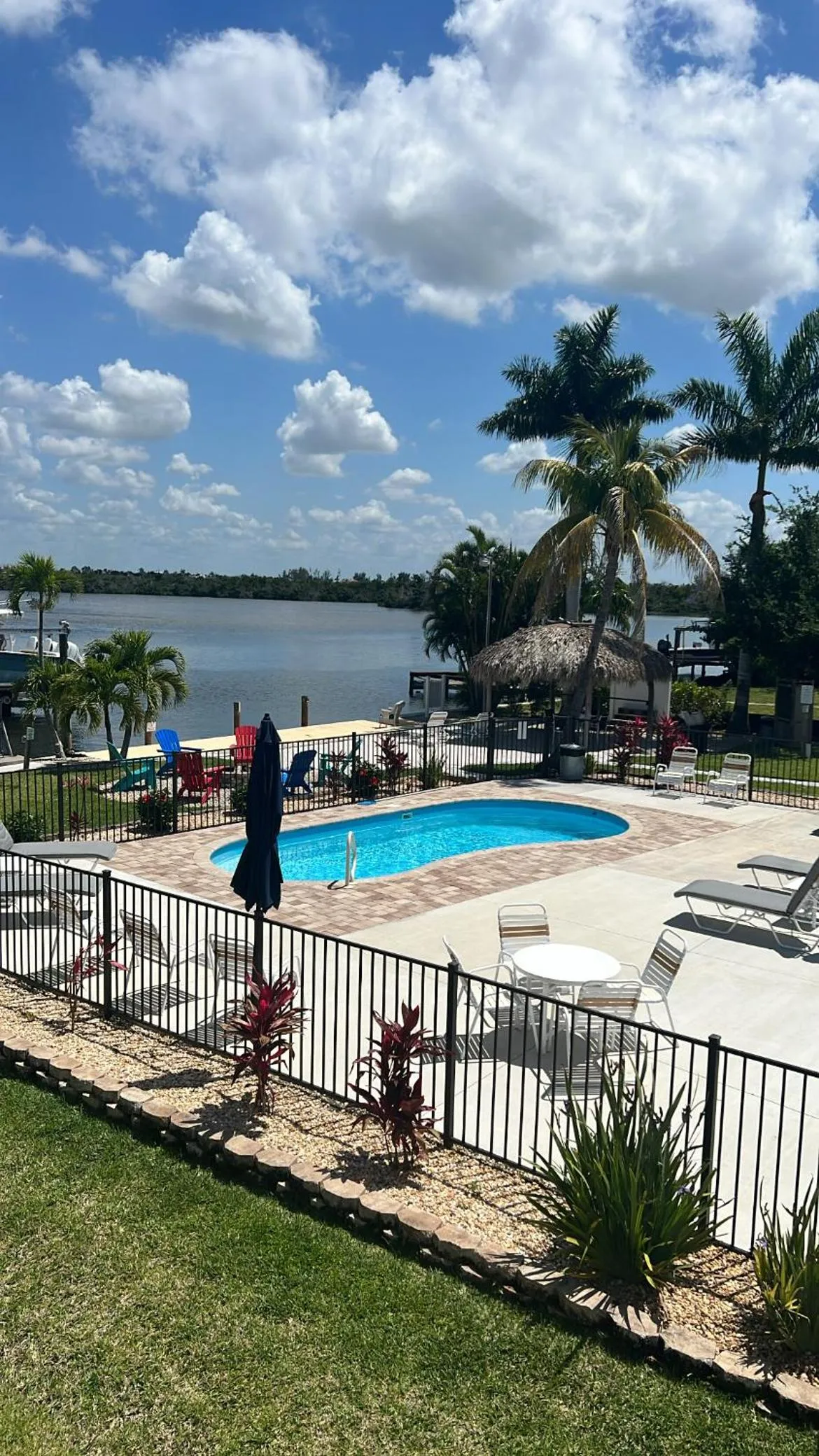 Pool view in Matlacha on Shoreview