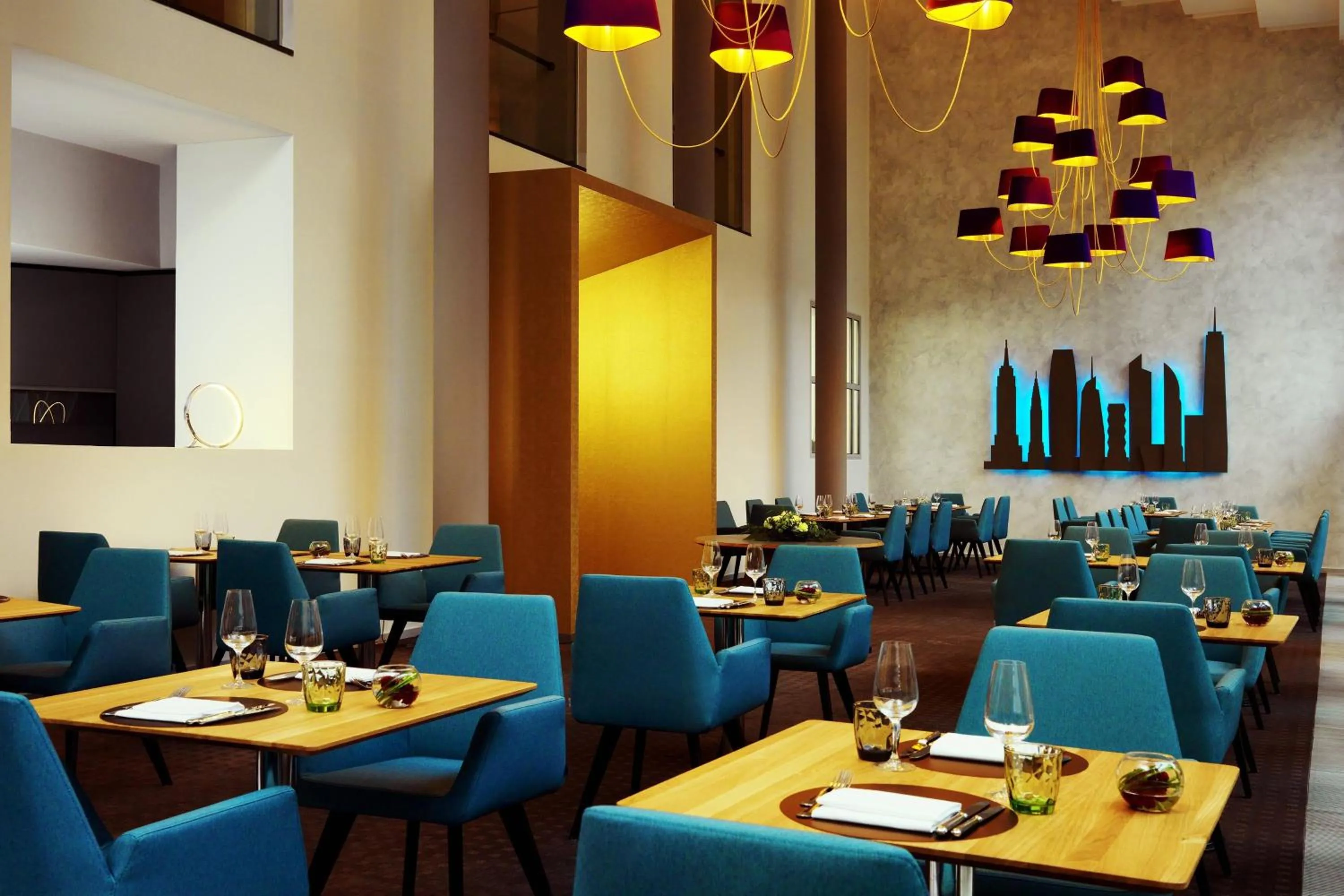 Restaurant/places to eat in Sheraton Hannover Pelikan Hotel