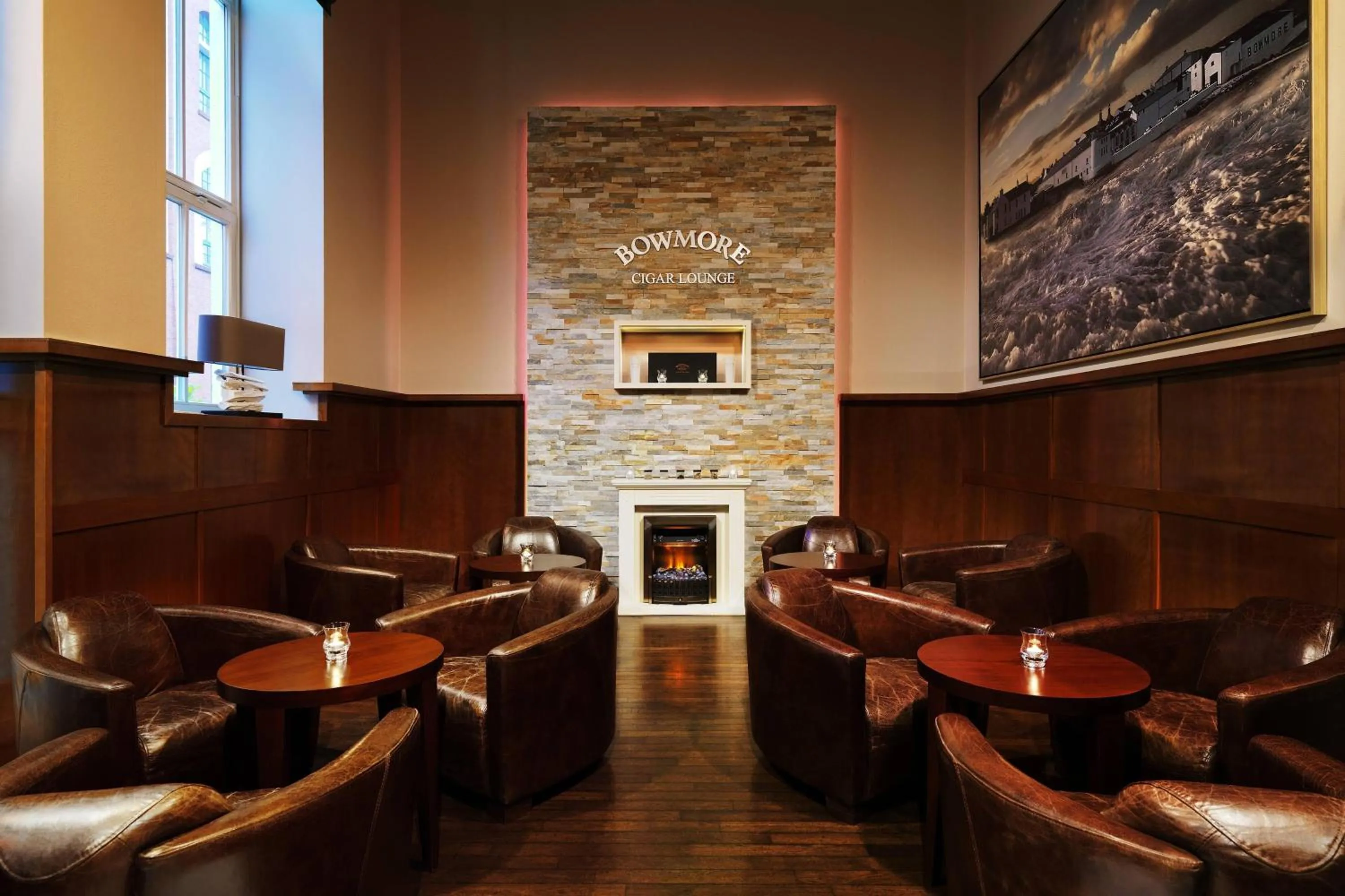 Lounge or bar in Sheraton Hannover Pelikan Hotel