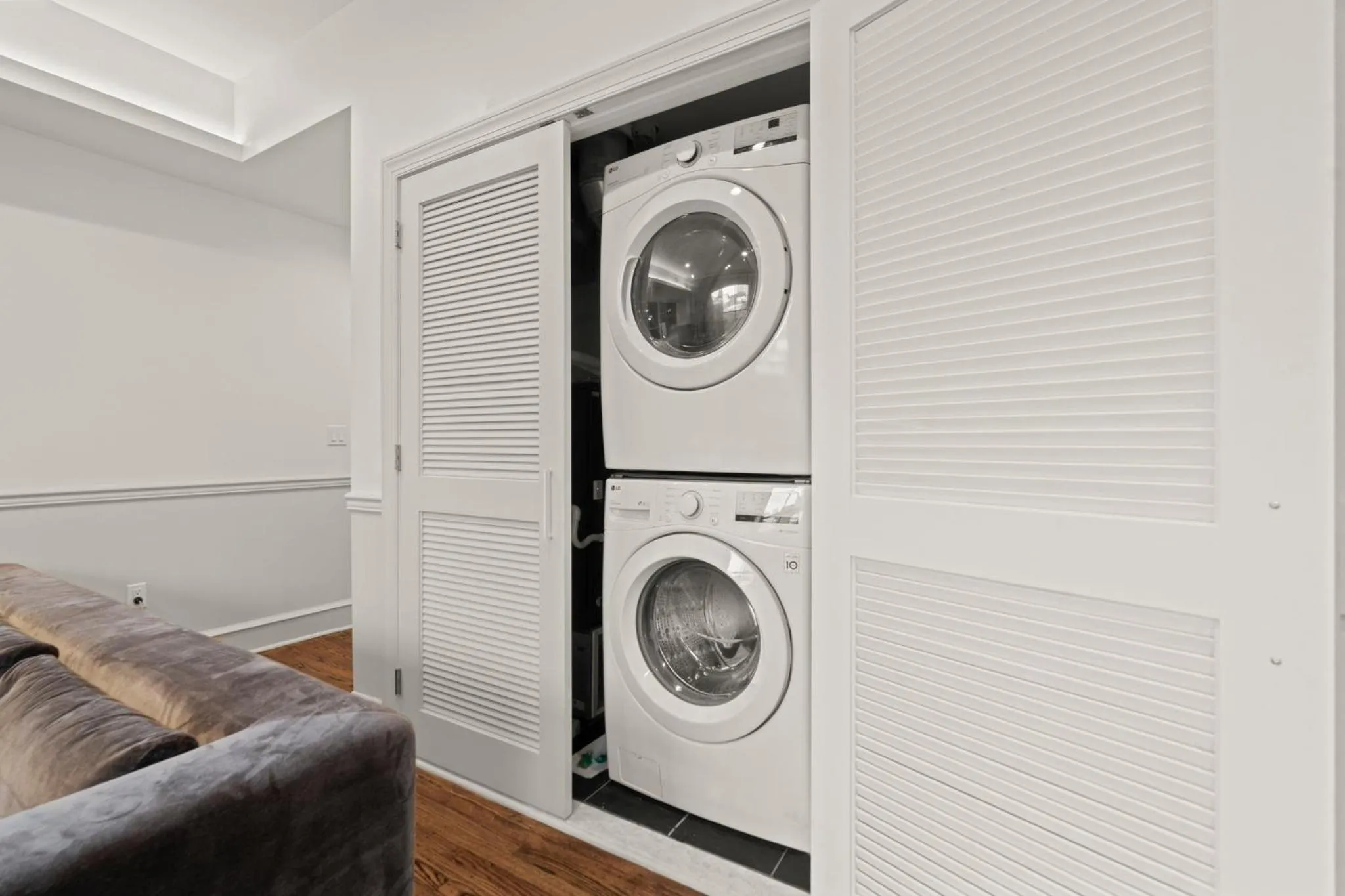 Stay Rafa At 2000 Spruce