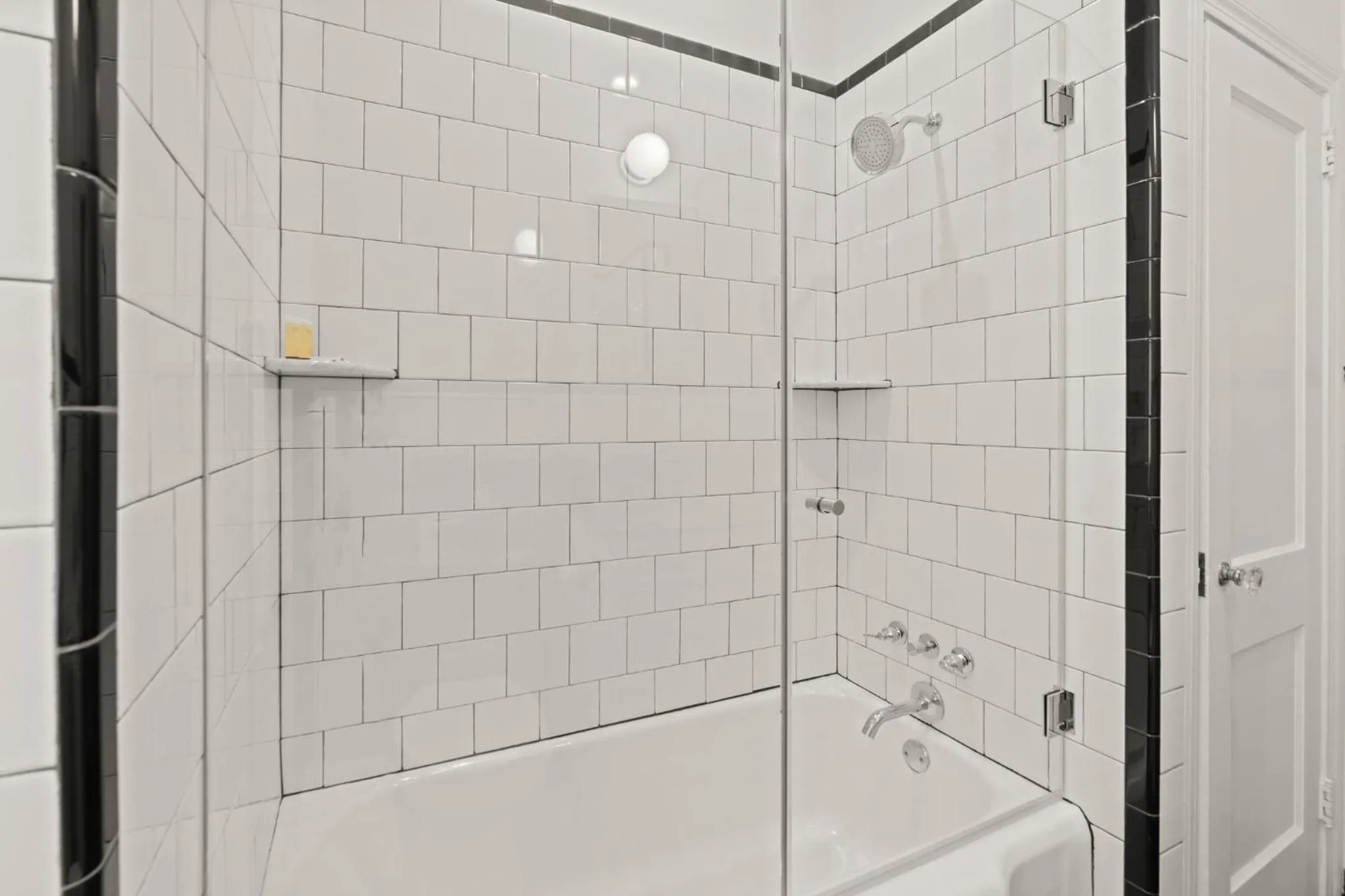 Stay Rafa At 2000 Spruce