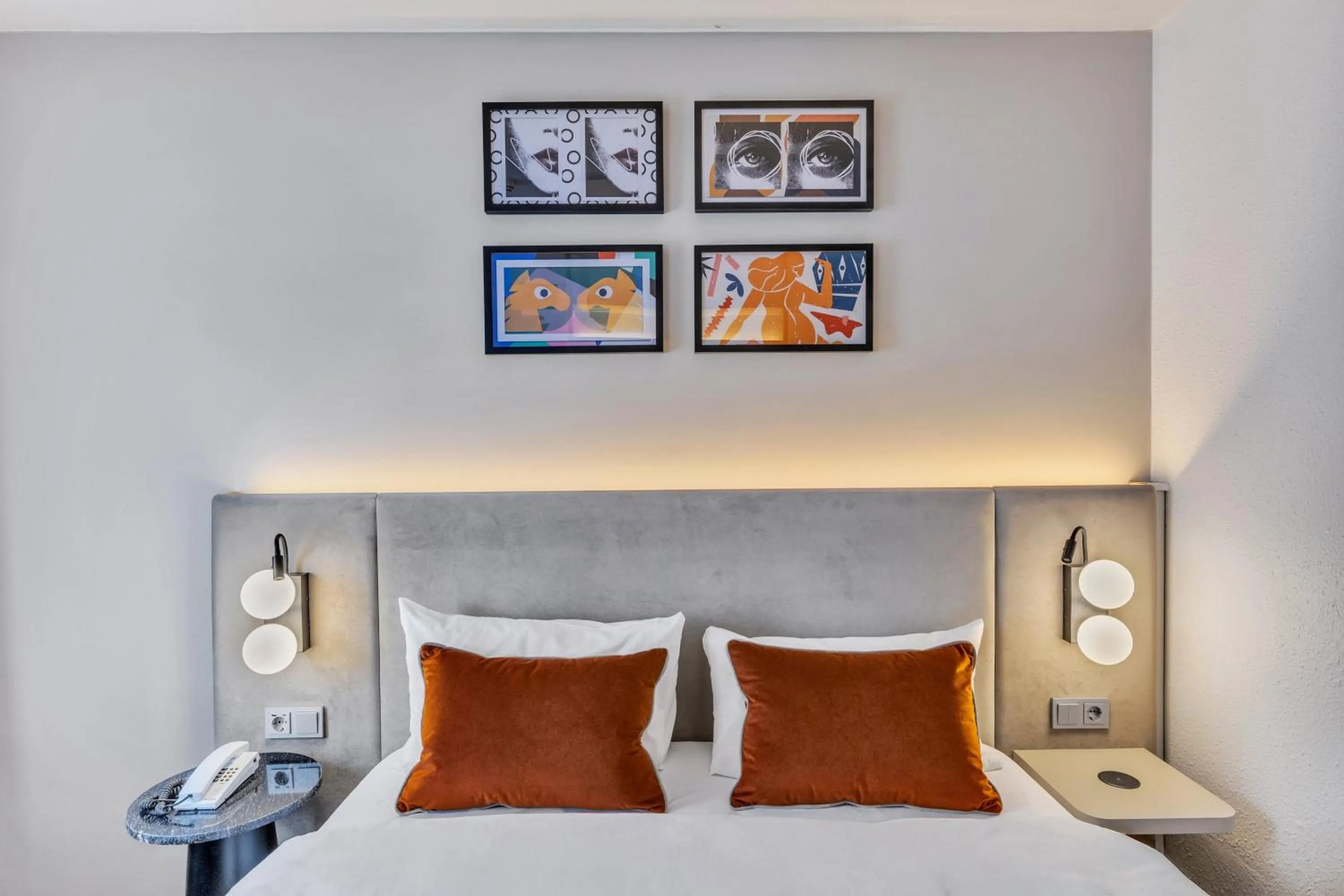 Photo of the whole room, Bed in Leonardo Hotel Hannover Medical Park