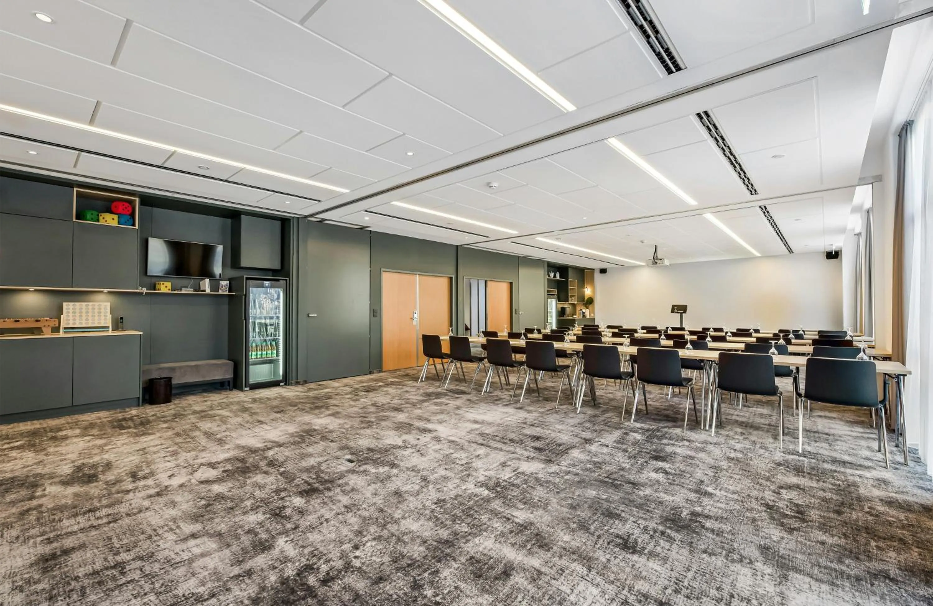 Meeting/conference room in Leonardo Hotel Hannover Medical Park