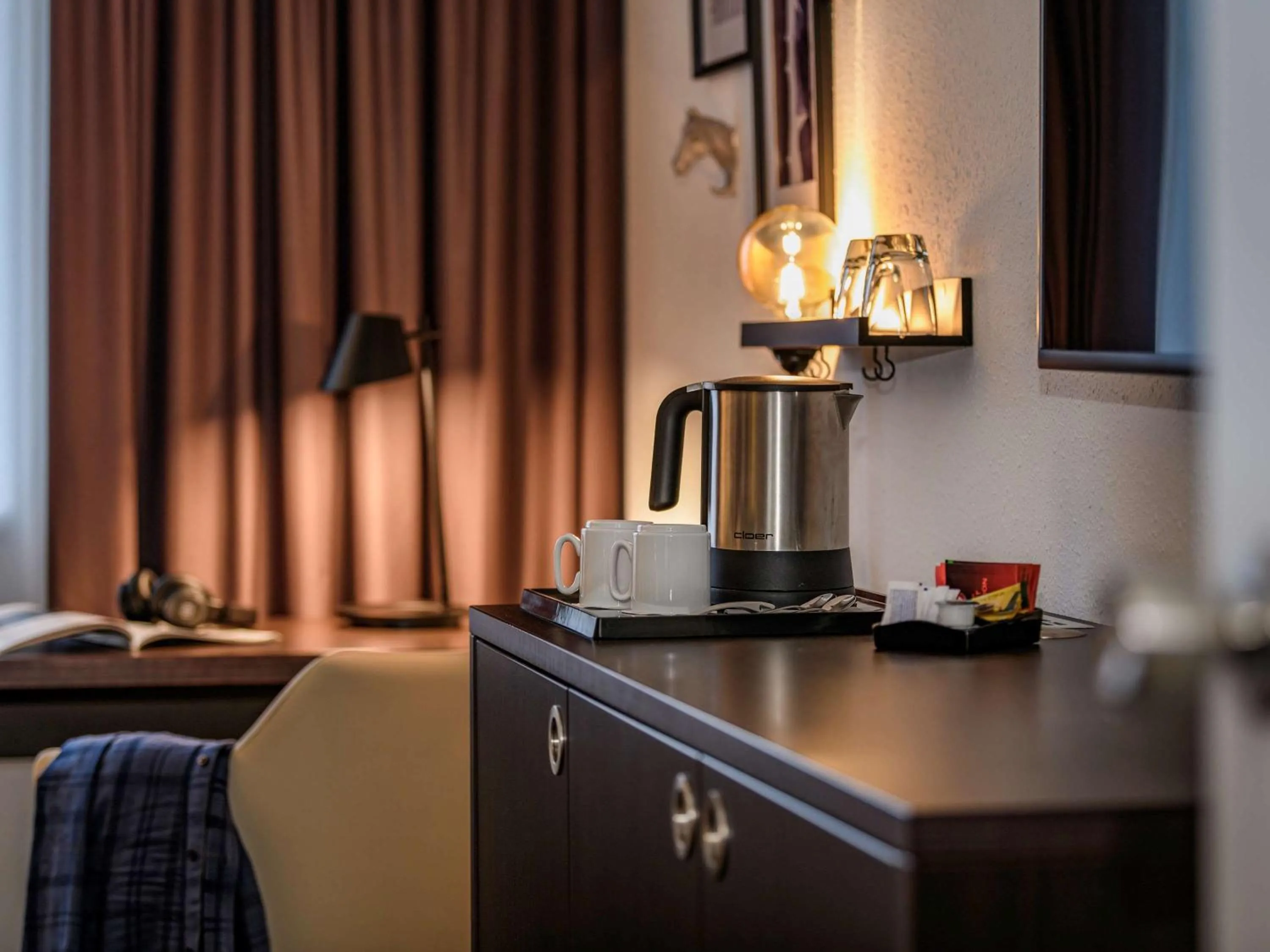 TV and multimedia in Mercure Hotel Hannover Medical Park