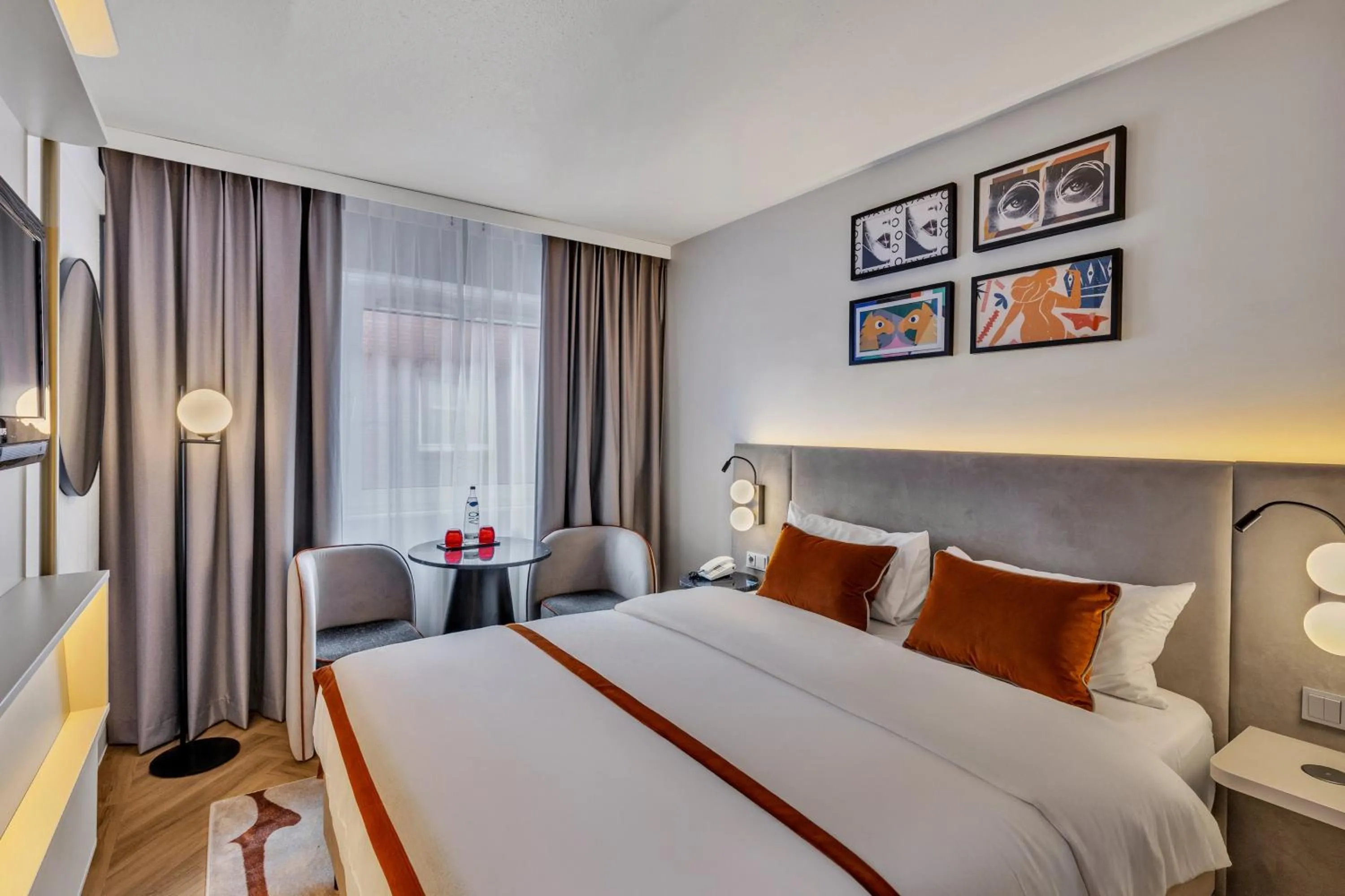 Photo of the whole room, Bed in Leonardo Hotel Hannover Medical Park