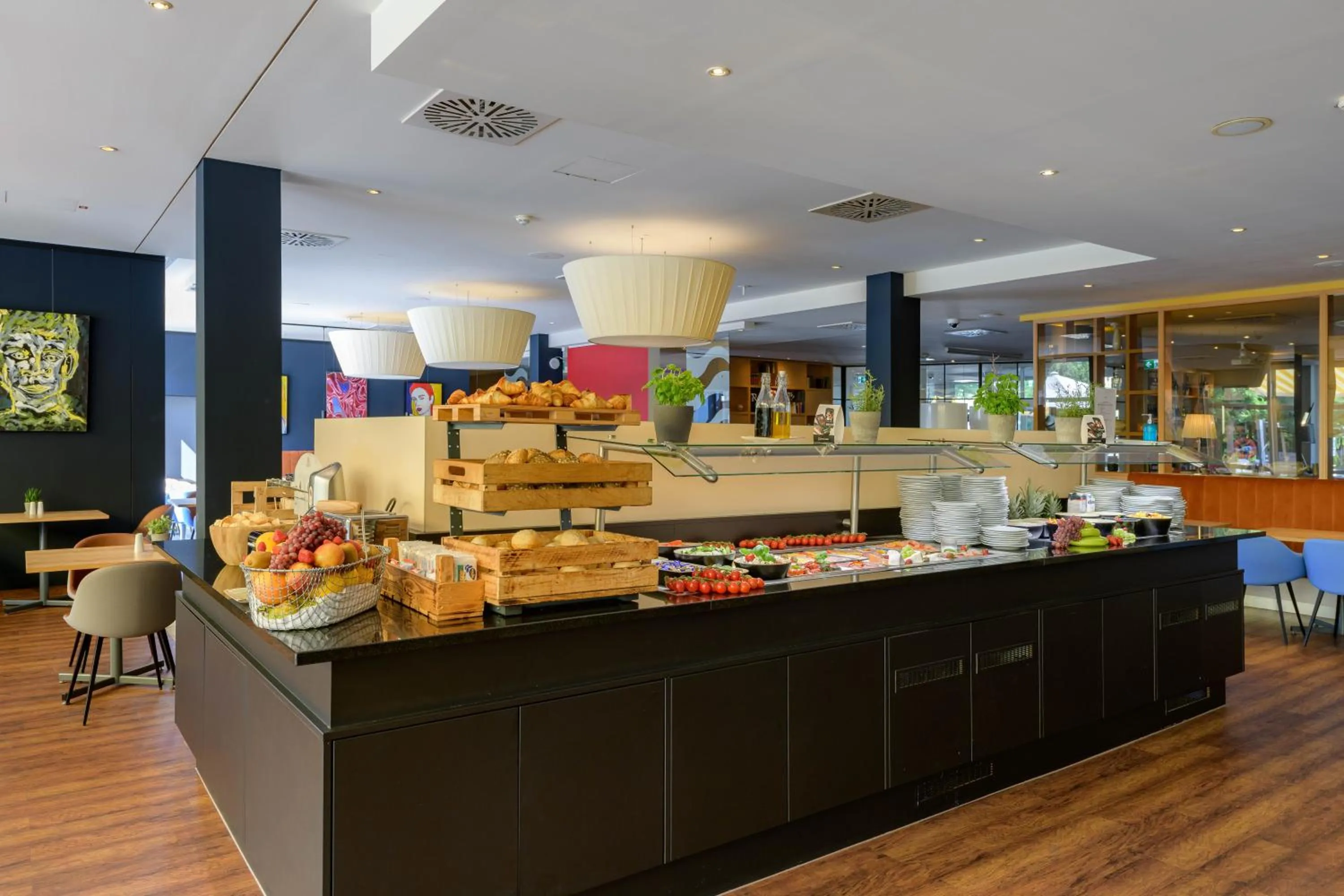 Restaurant/places to eat in Mercure Hotel Hannover Medical Park