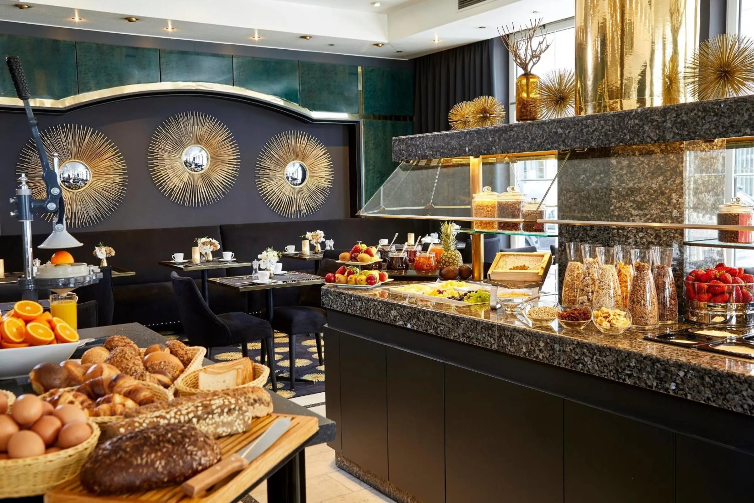 Buffet breakfast in Das Carls Hotel