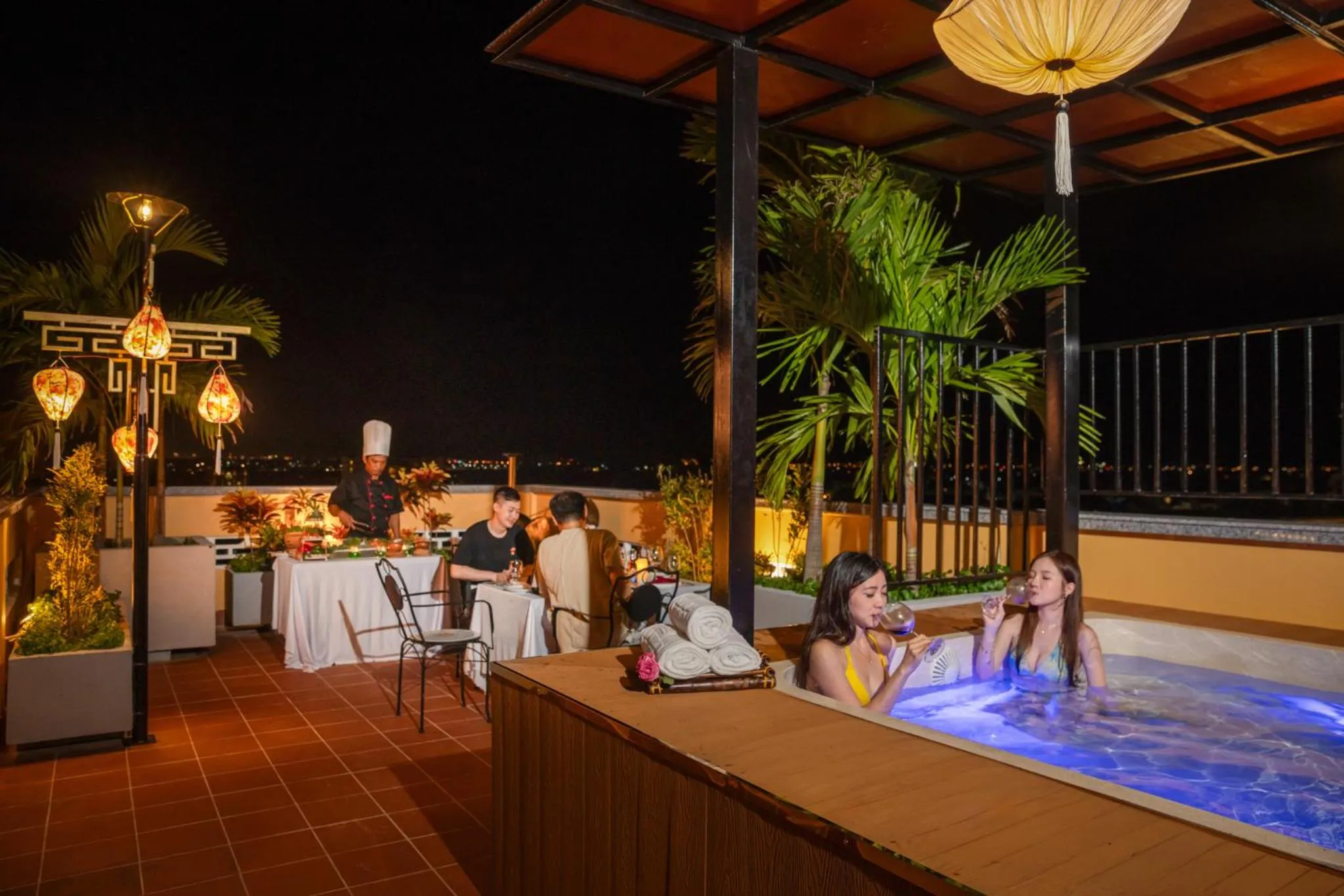 Pent-house 2-bedrooms Jacuzzi and Rooftop Garden + Haft Board Meal in Soluna D'Annam - The Art of Hoi An Relaxation - formerly Hoi An Babylon Riverside Hotel