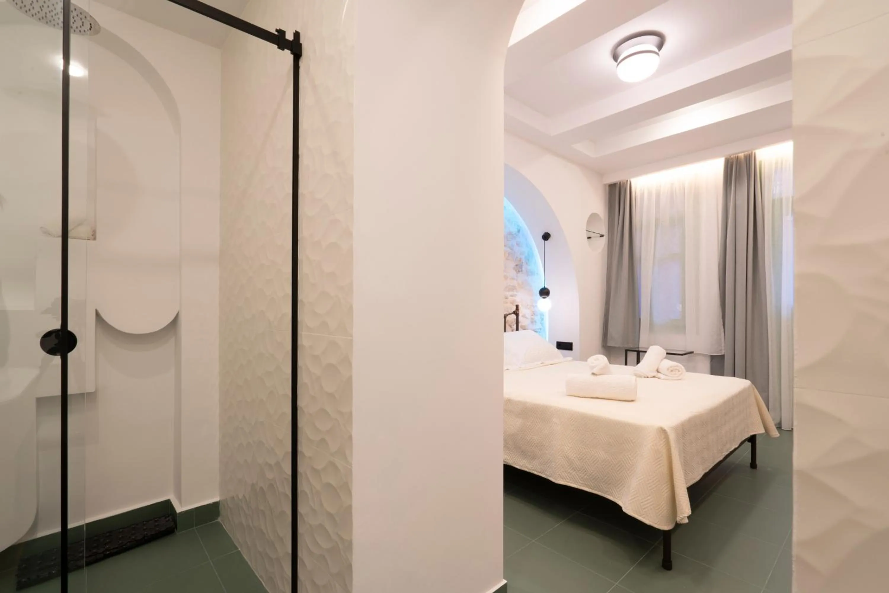 Decorative detail, Bed in Sartori Concept Hotel