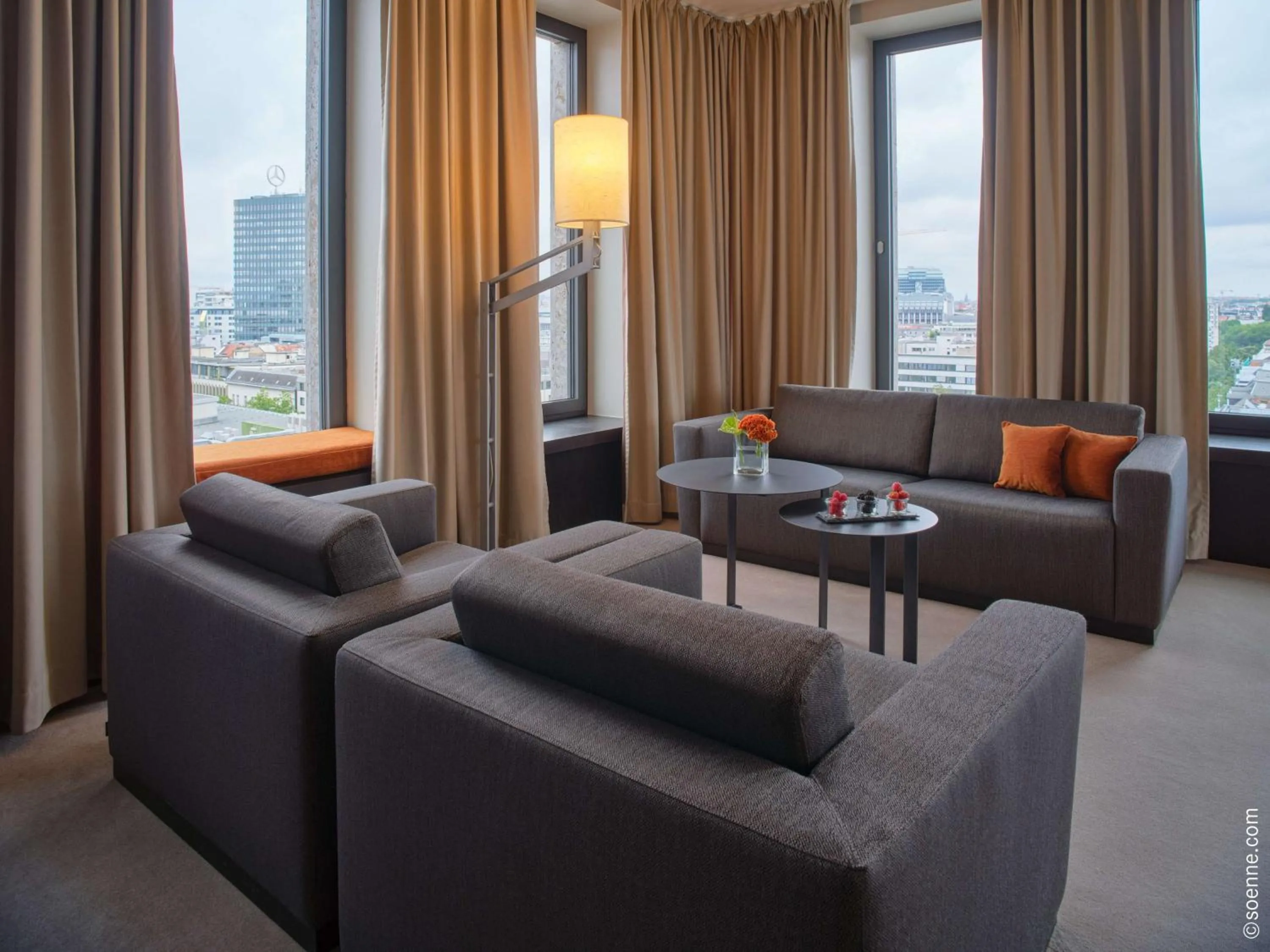 Photo of the whole room in Dorint Kurfürstendamm Berlin