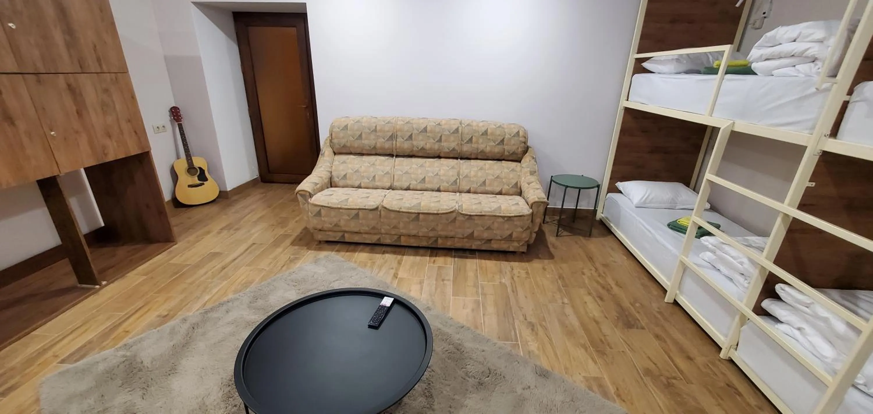 Photo of the whole room, Bed in La Casa EmilioAngi